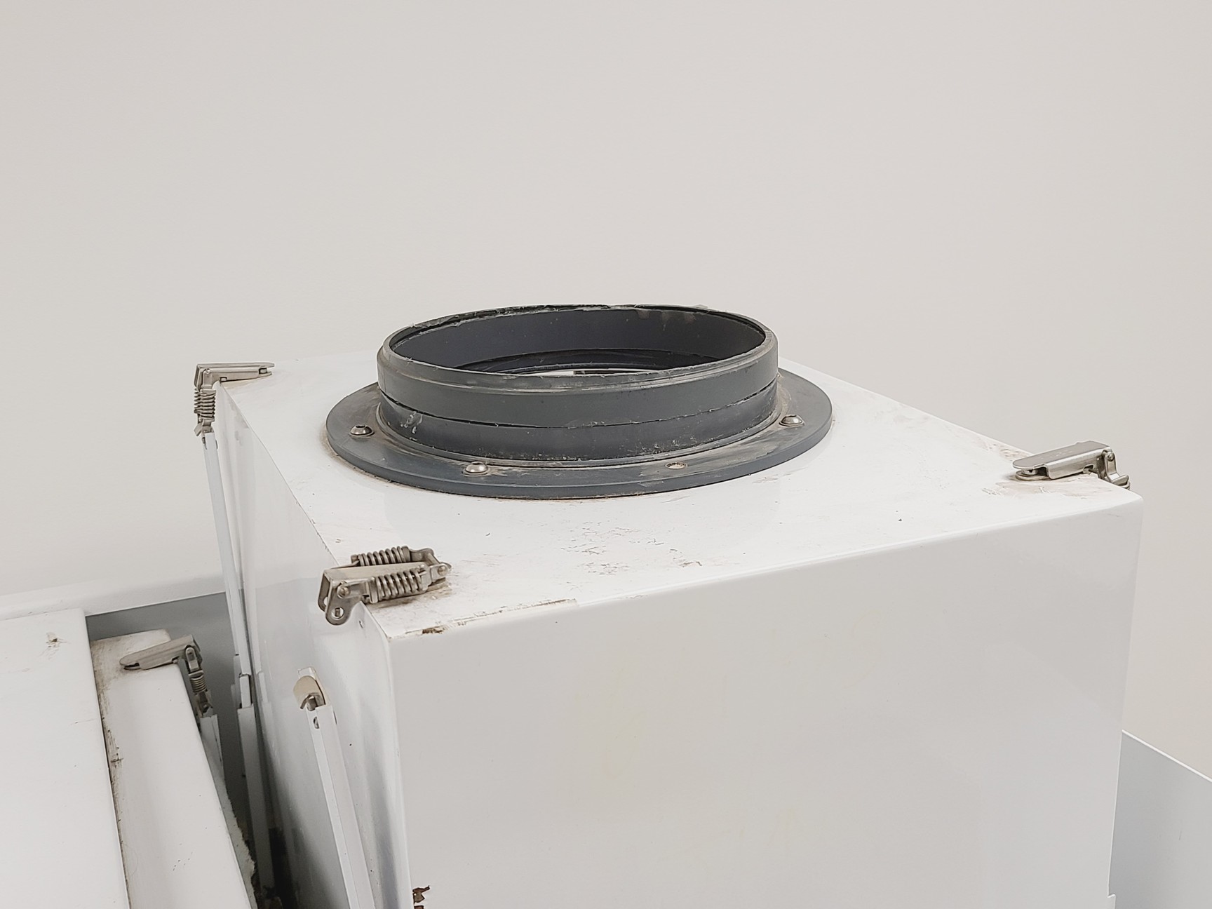 Image of Envair Bio 2+ Class 2 Safety Cabinet Lab