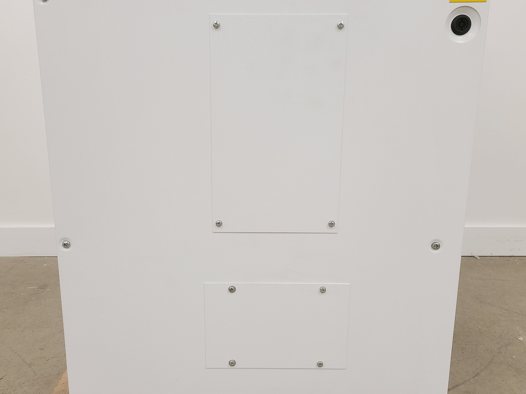 Image of Envair Bio 2+ Class 2 Safety Cabinet Lab