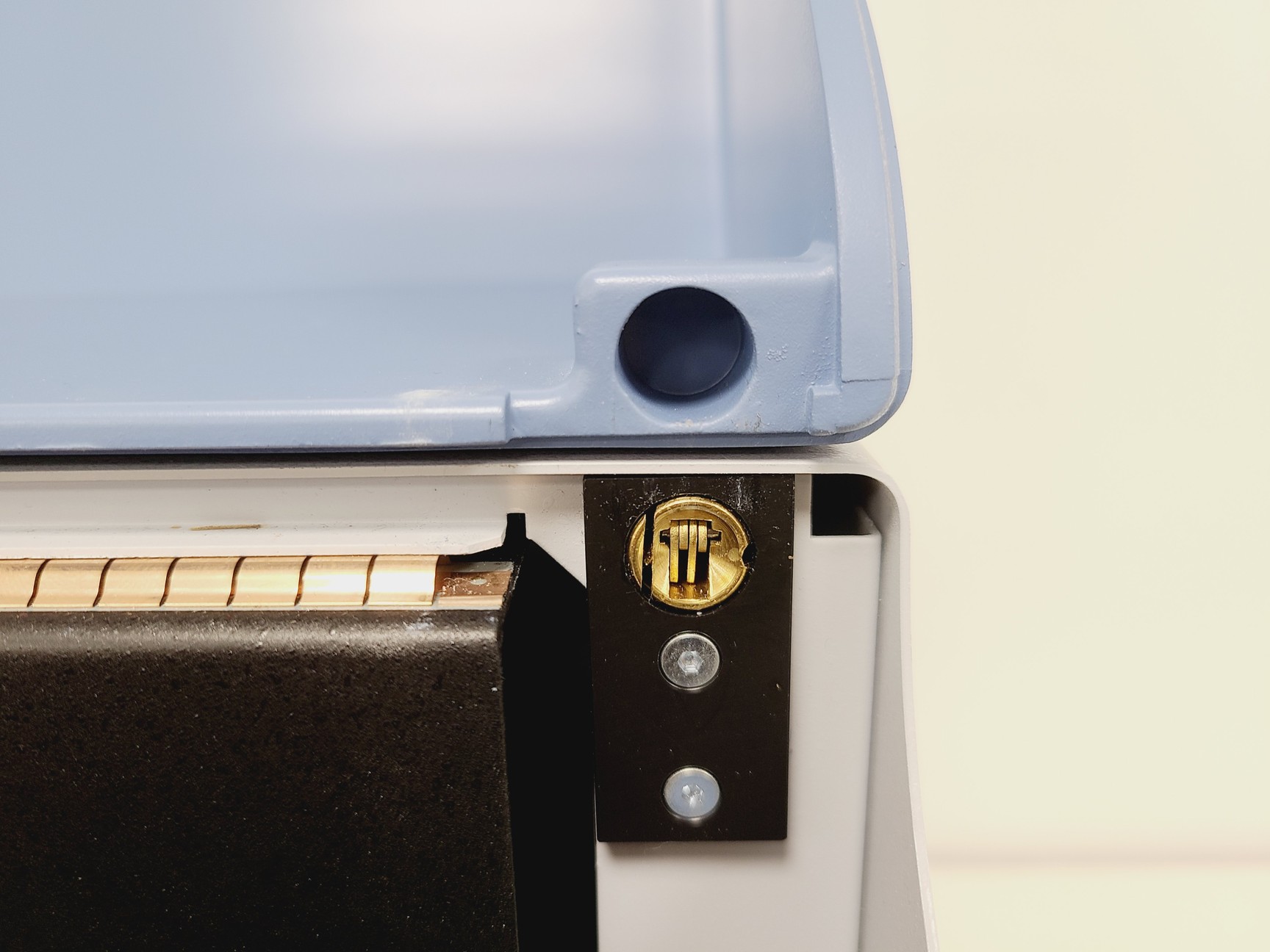 Image of Thermo Scientific Fluoroskan Ascent Microplate Fluorometer
