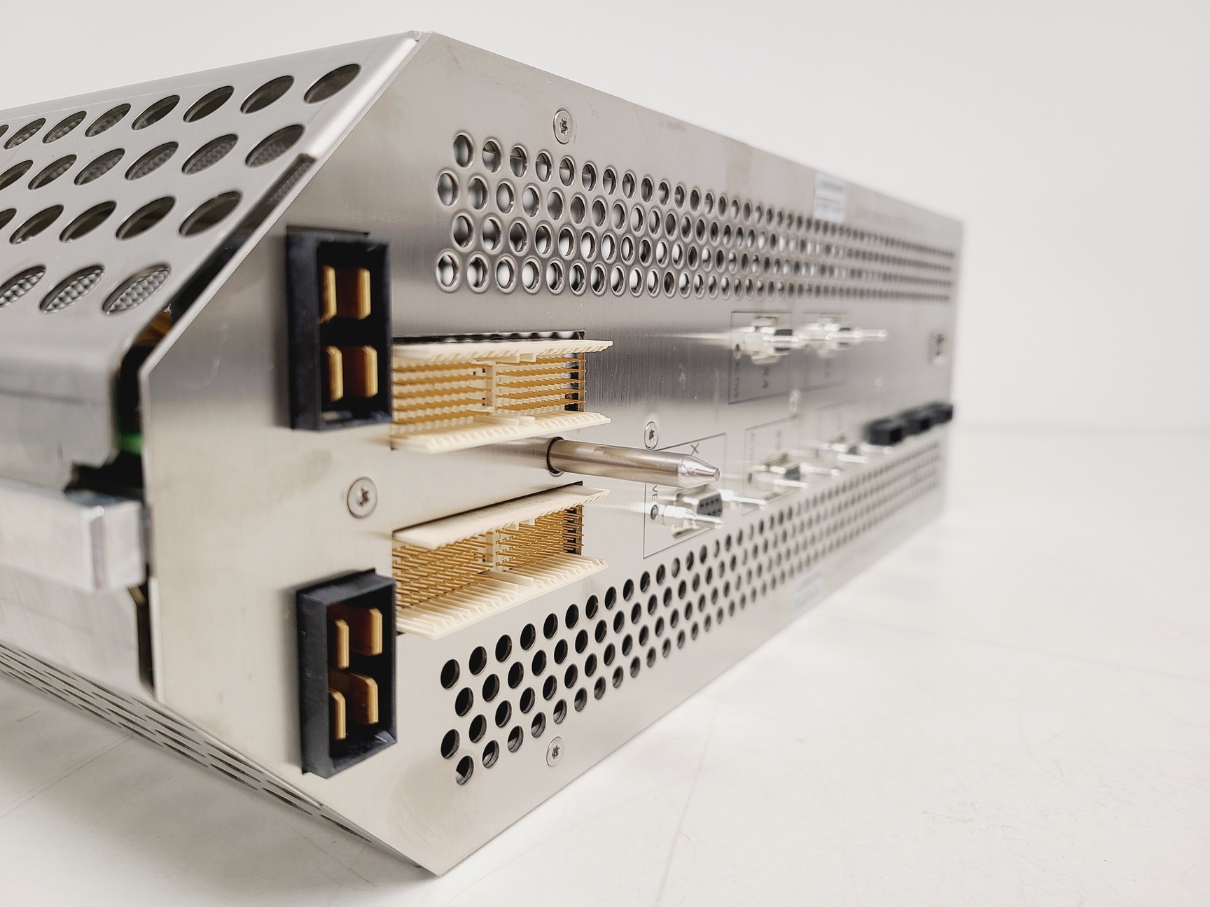 Image of Prodrive Technologies Cooling Temperature Controller for TFS TEMs Lab