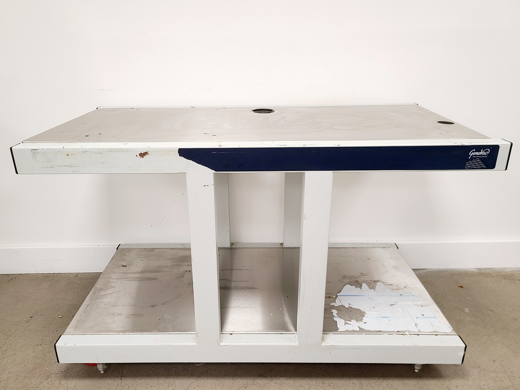 Image of Genevac Technologies Table