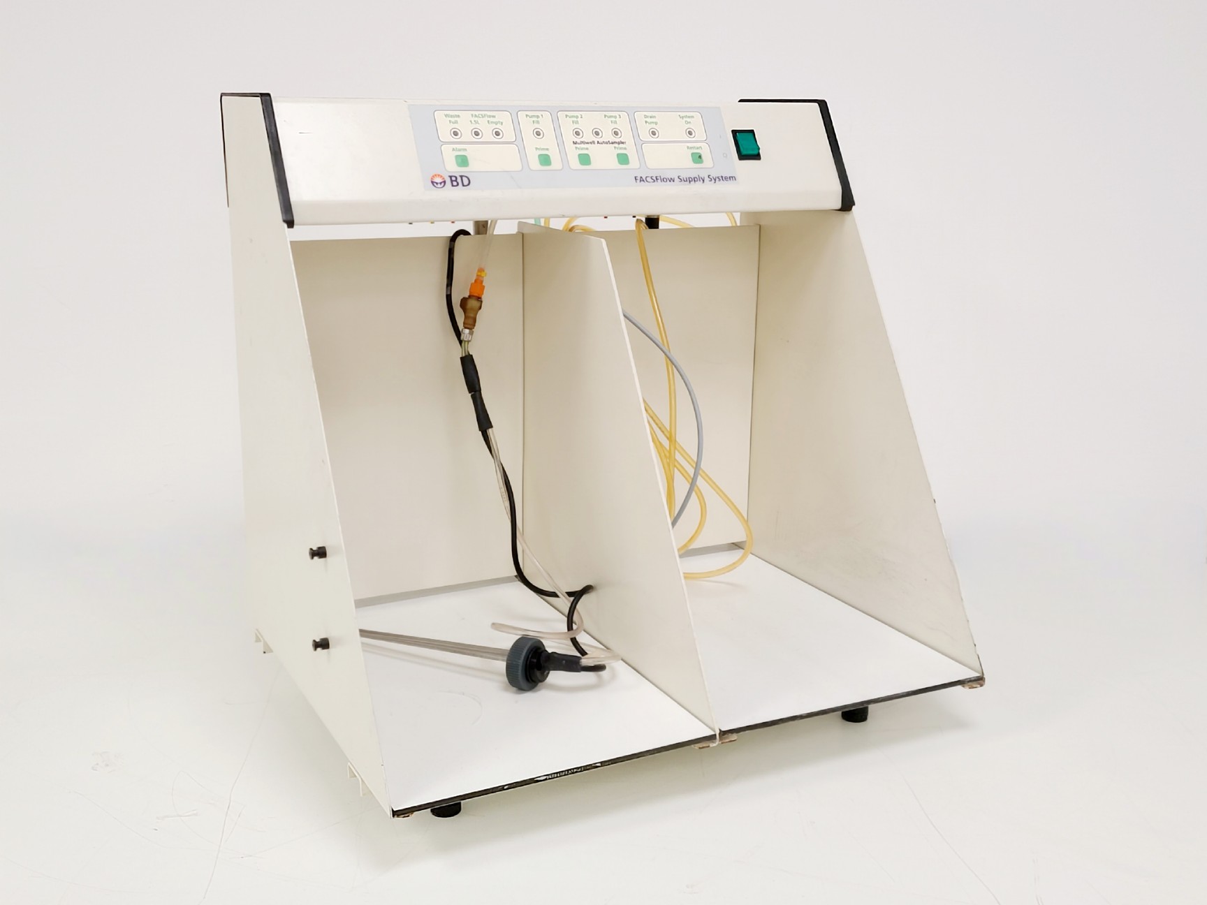 Image of BD LSR II Flow Cytometer w/ Transformer and FACSFlow Supply System 