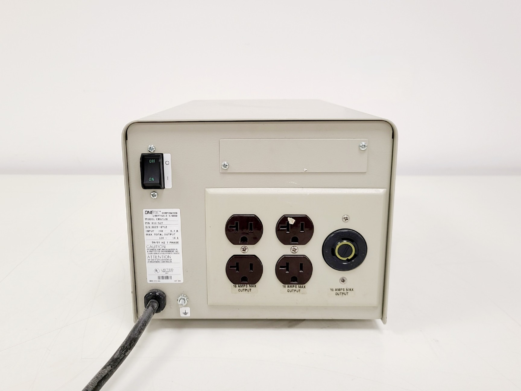 Image of BD LSR II Flow Cytometer w/ Transformer and FACSFlow Supply System 
