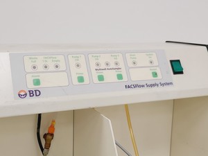 Thumbnail image of BD LSR II Flow Cytometer w/ Transformer and FACSFlow Supply System 