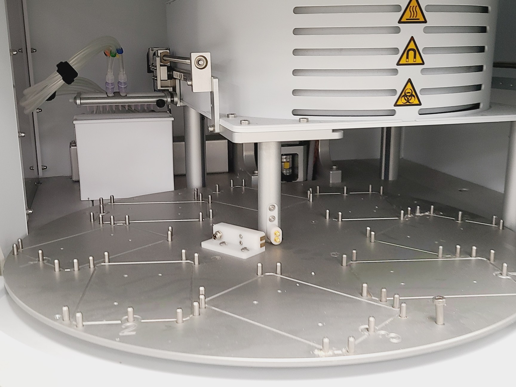 Image of Perkin Elmer Chemagic 360 DNA Nucleic Acid Extractor Magnetic Separator S/R