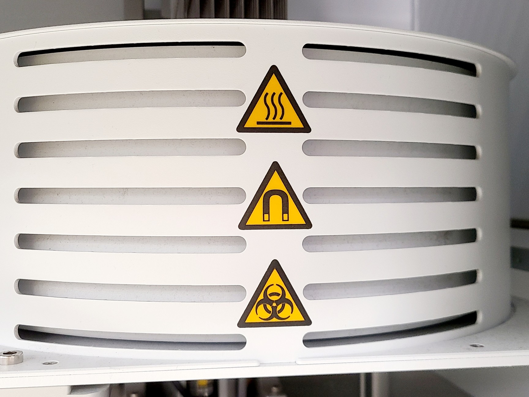 Image of Perkin Elmer Chemagic 360 DNA Nucleic Acid Extractor Magnetic Separator S/R