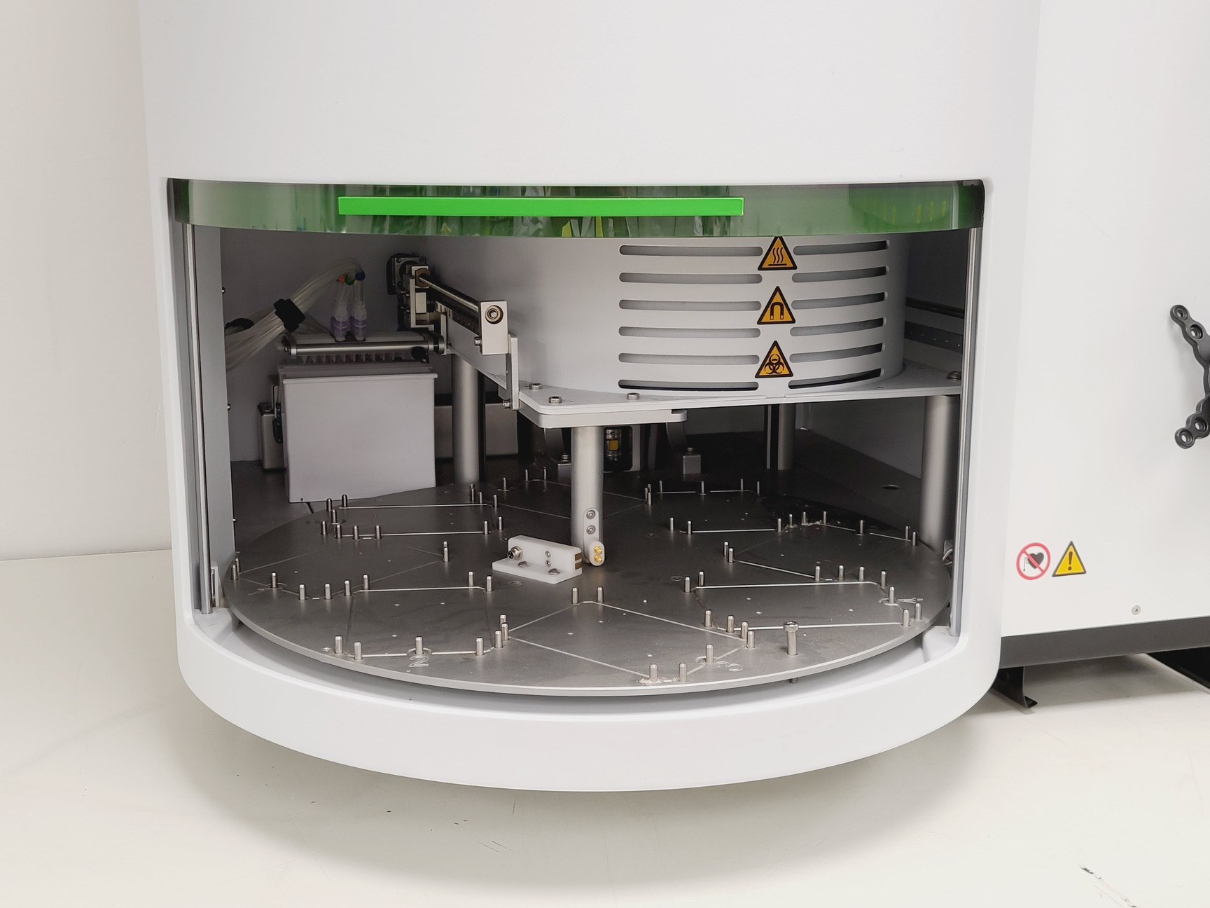 Image of Perkin Elmer Chemagic 360 DNA Nucleic Acid Extractor Magnetic Separator S/R