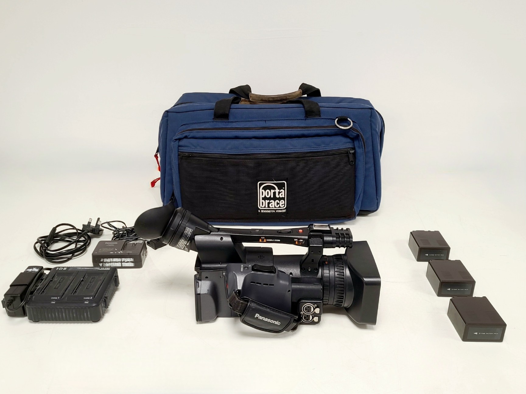 Image of Panasonic AG-HMC151E - AVCCAM 3CCD Camcorder
