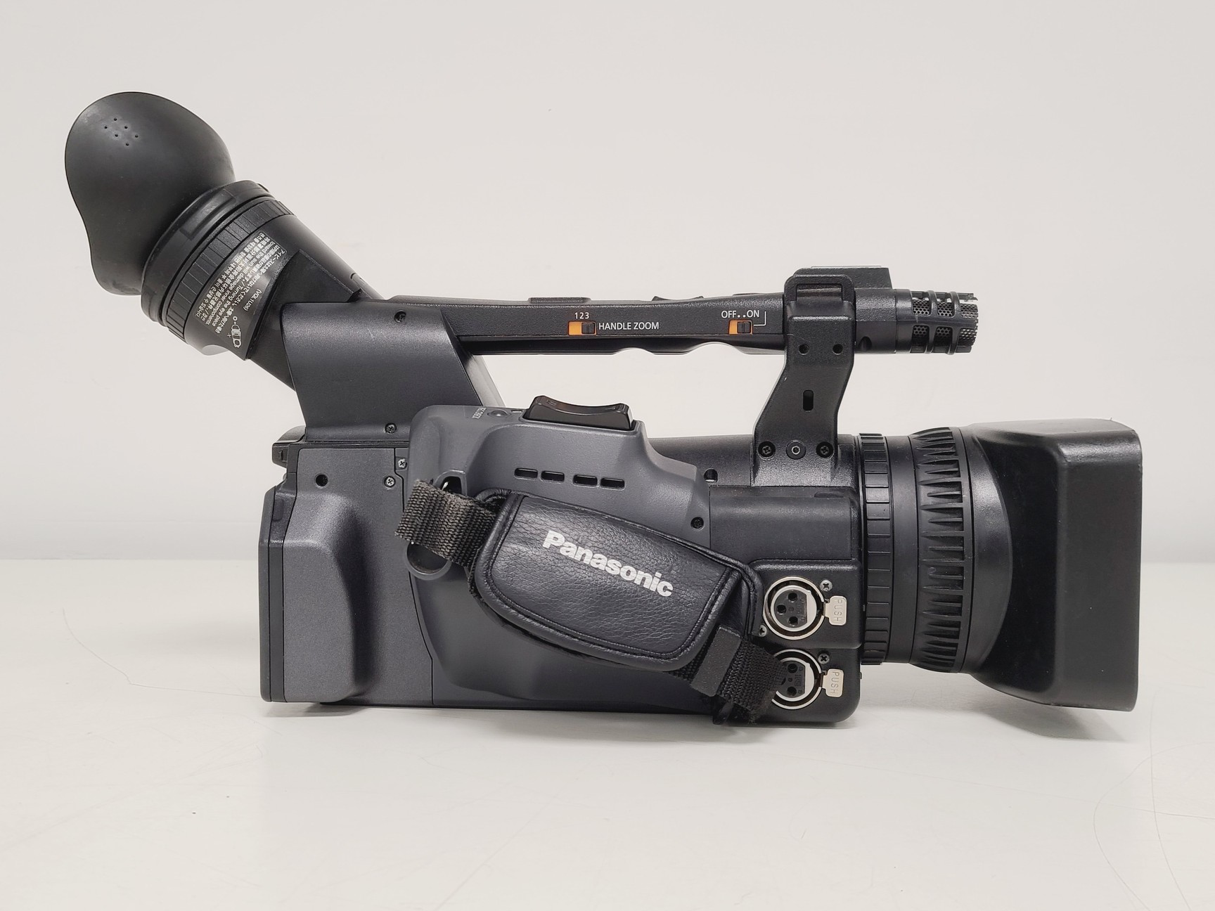 Image of Panasonic AG-HMC151E - AVCCAM 3CCD Camcorder w/ 3 Batteries & 2 Chargers