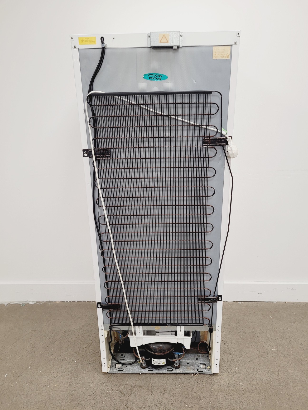 Image of Thermo Scientific Lab Fridge ES Series 288R-AEW-TS