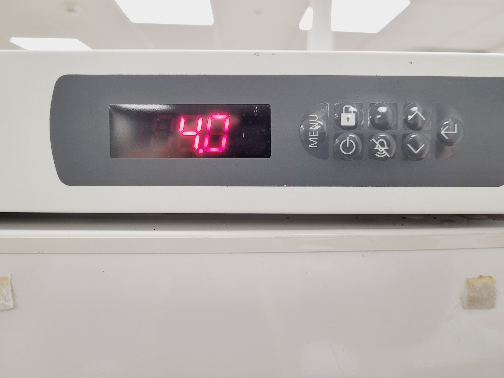 Image of Thermo Scientific Lab Fridge ES Series 288R-AEW-TS Lab