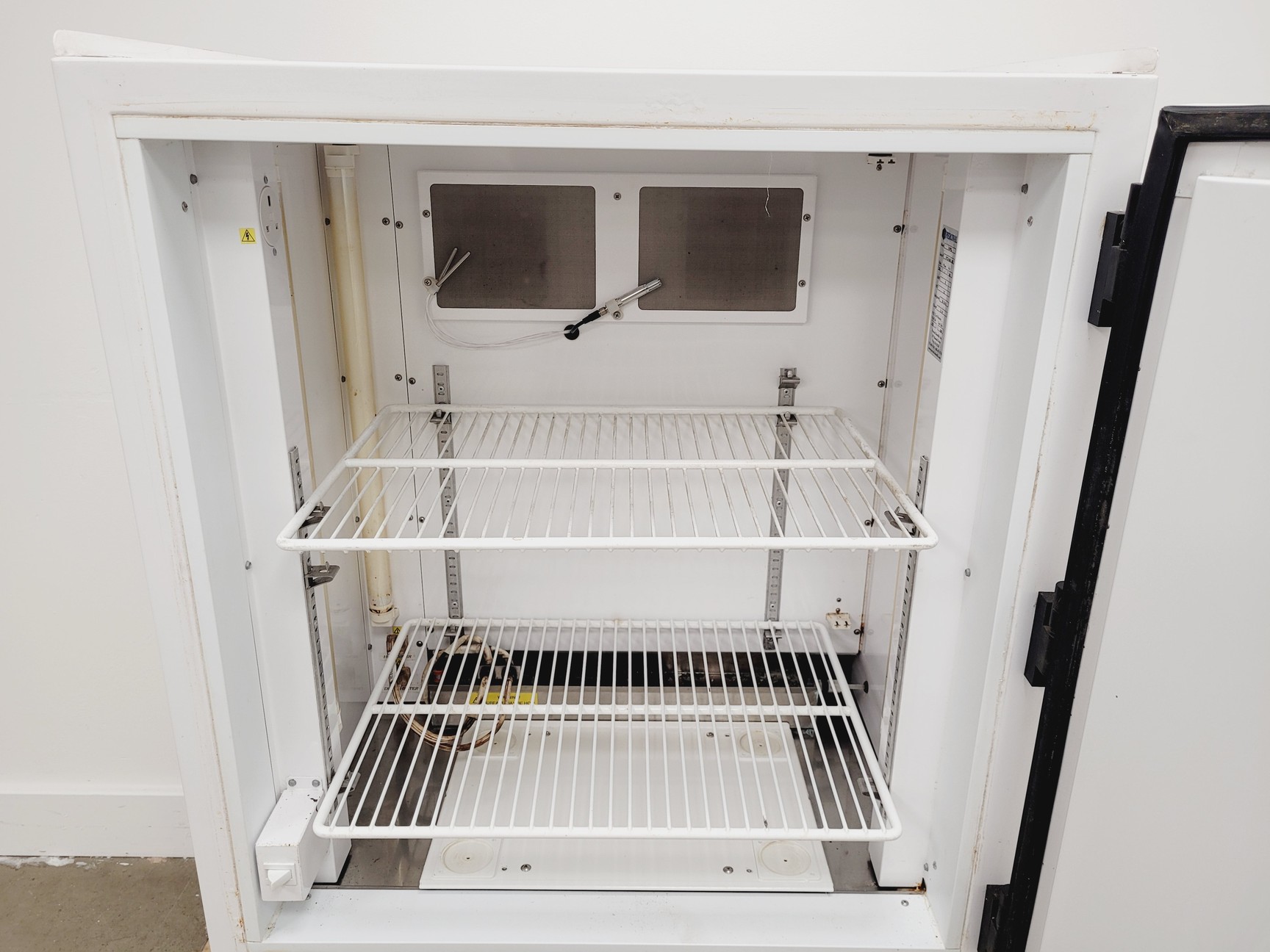 Image of Percival I-30VL Floor Standing Growth Chamber S/R Lab