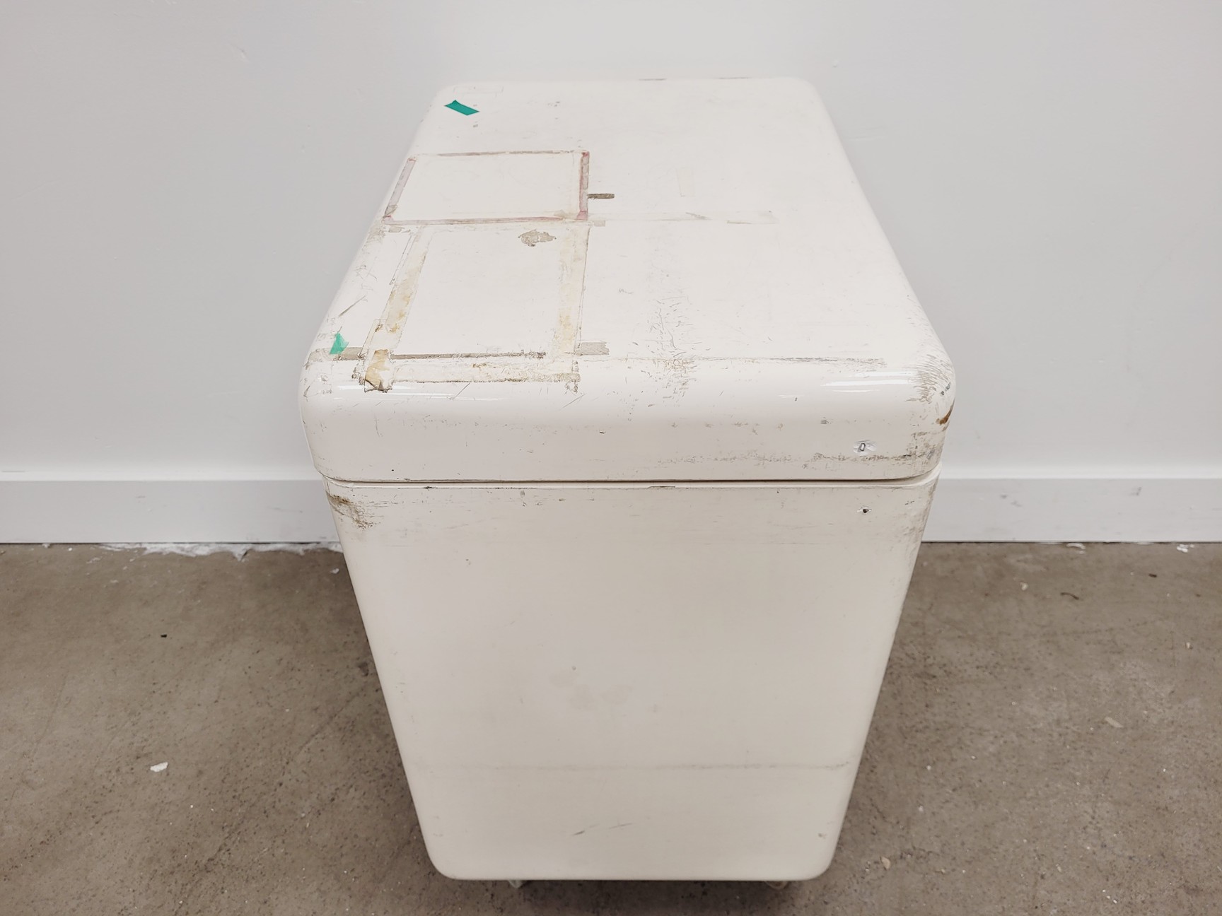 Image of Scilabub Dry Ice Chest