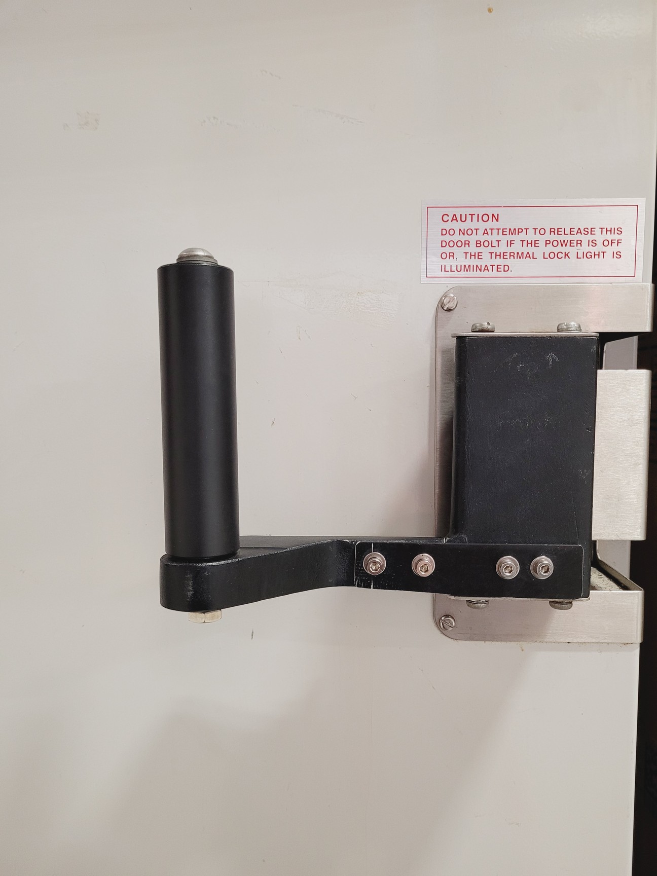 Image of Boxer 200/200LR Floorstanding Autoclave Lab