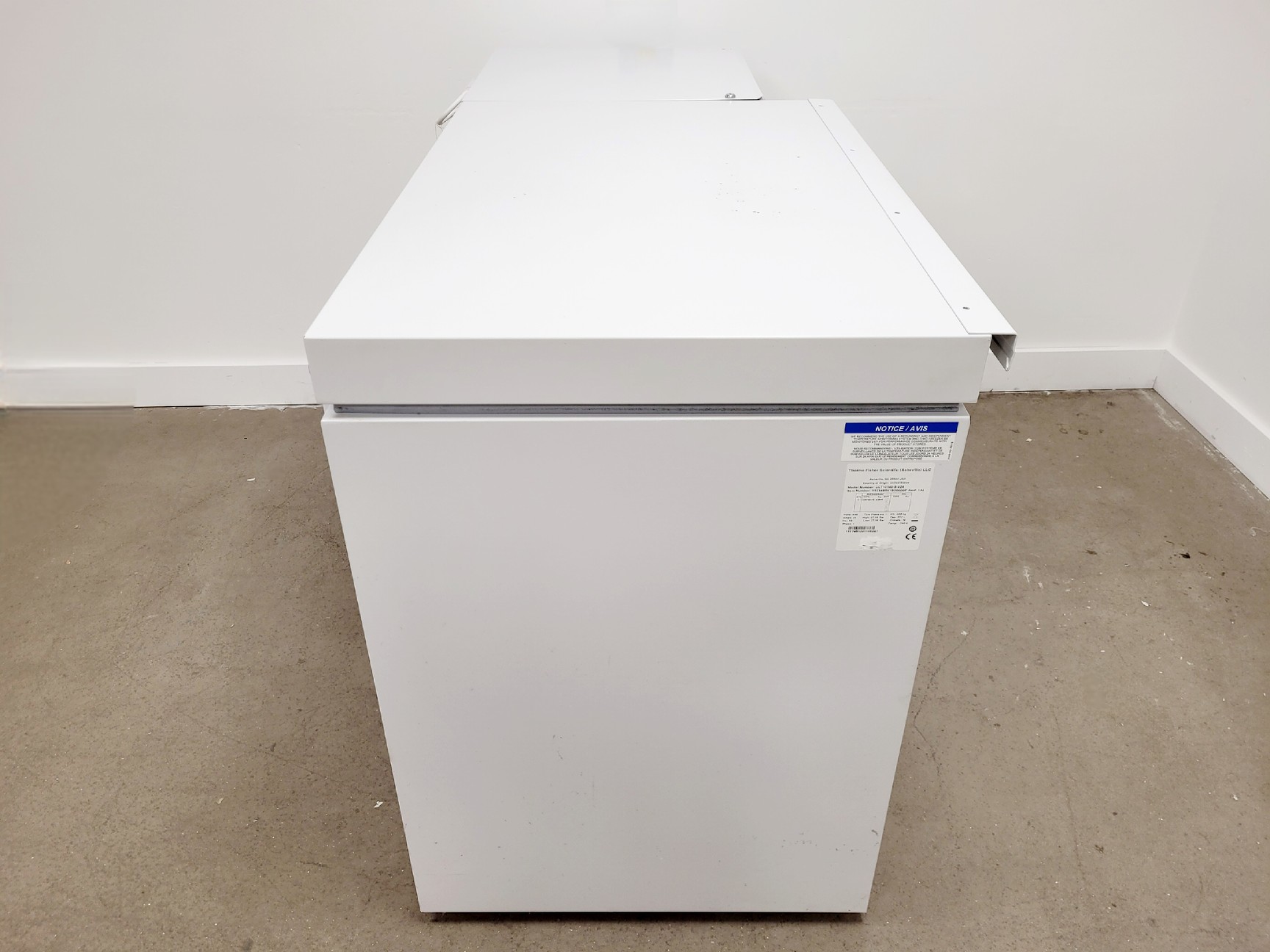 Image of Thermo Scientific ULT10140-9-V24 Ultra Low Temperature Freezer
