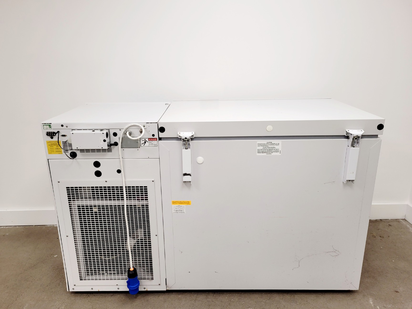 Image of Thermo Scientific ULT10140-9-V24 Ultra Low Temperature Freezer