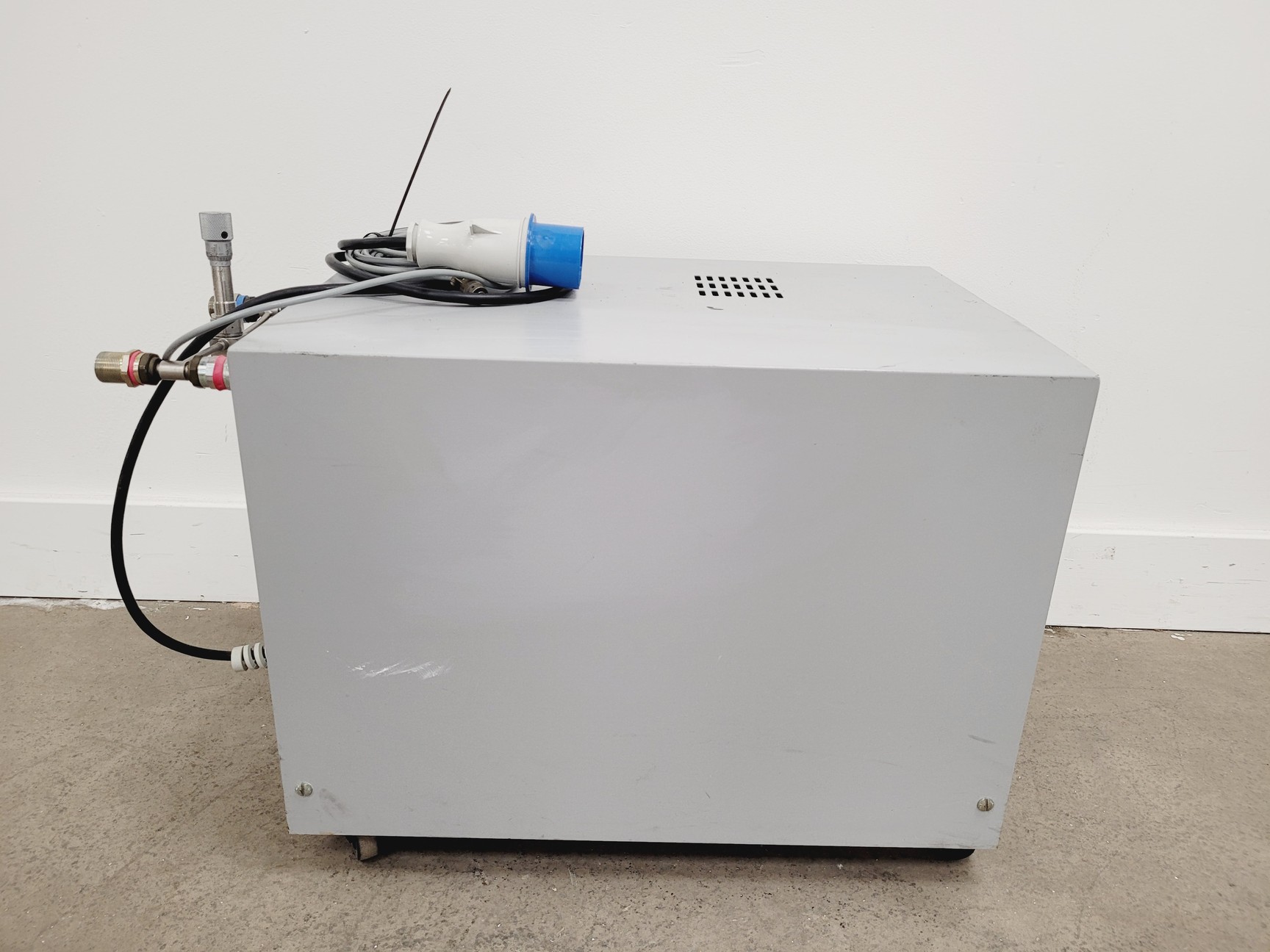 Image of MSC Rigaku X-Stream 2000 Cryogenic Crystal Cooler System XS/CCS 99 W/ Cool Head