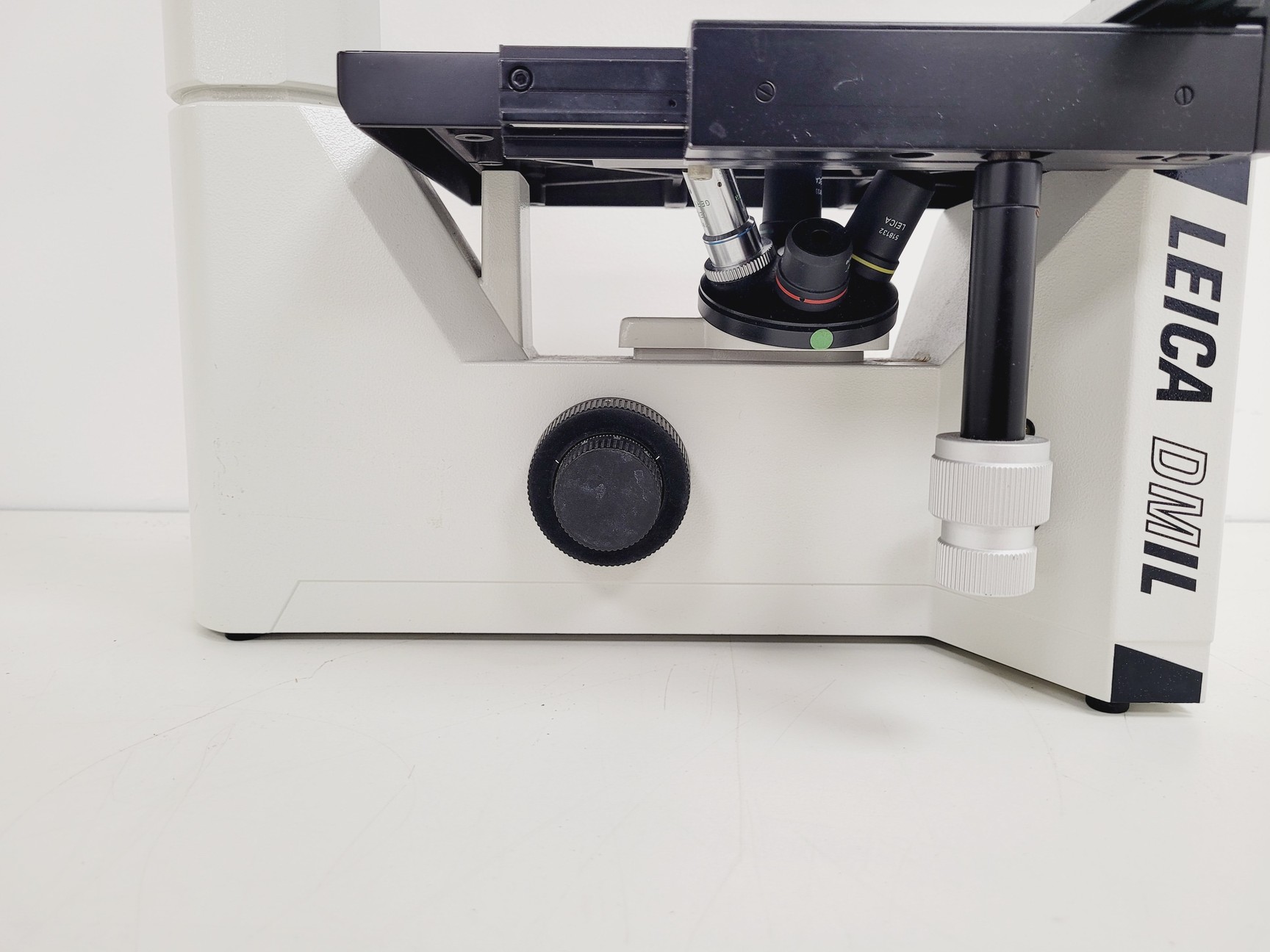 Image of Leica DMIL 090-131-00.1 Microscope Body w/ 4 Objectives + Eye pieces
