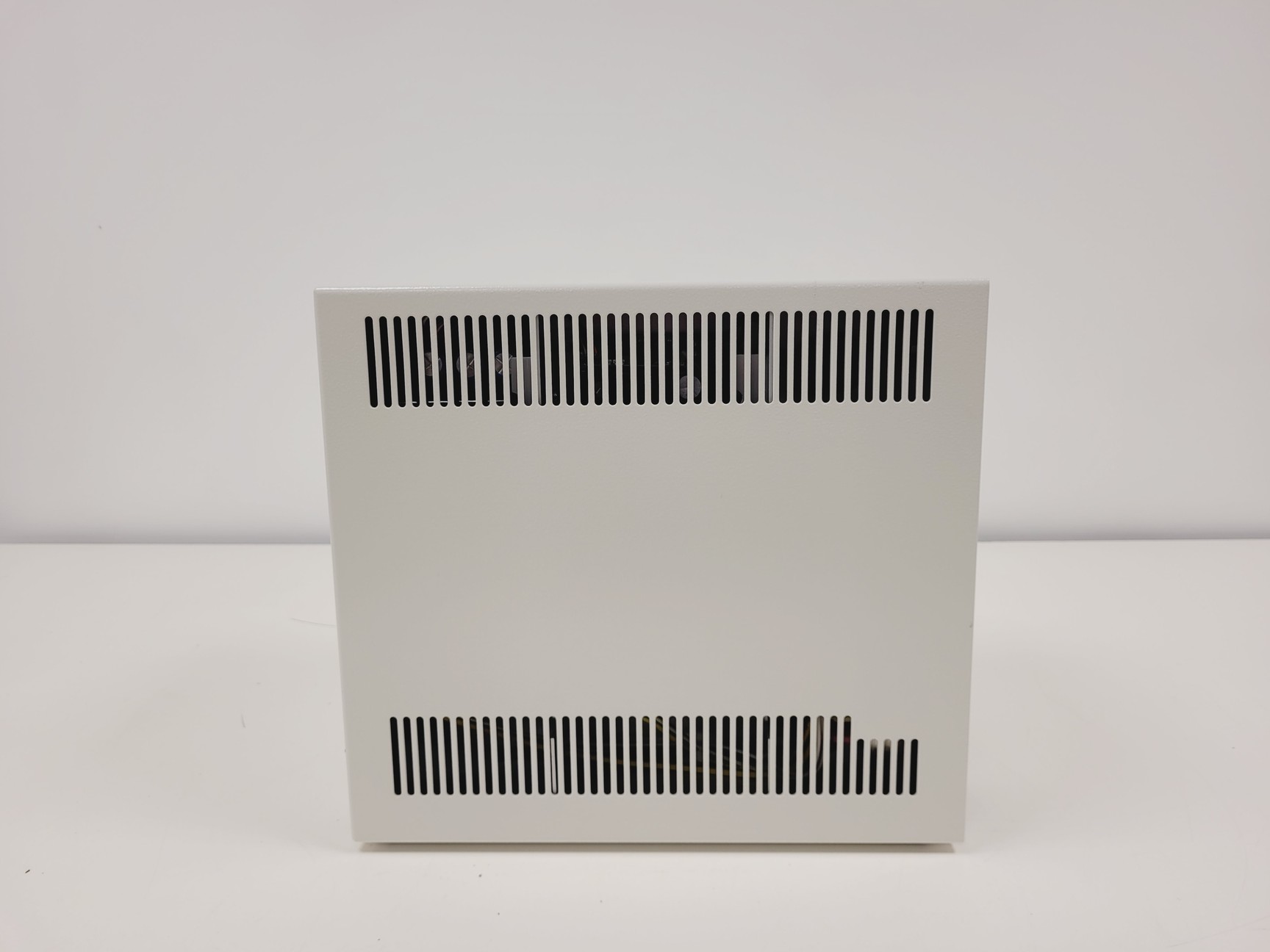 Image of Leica CTR6500 Confocal Microscope Power Supply/Controller Lab