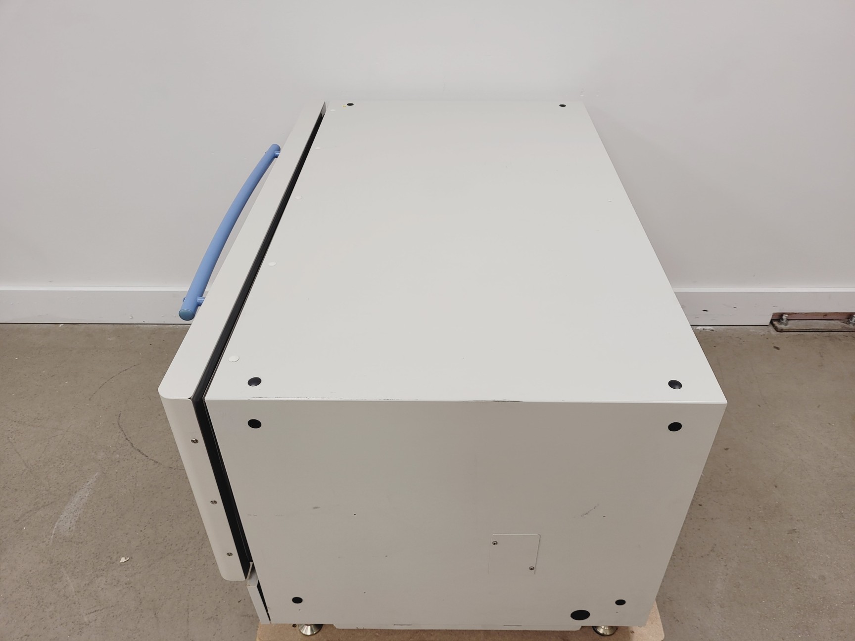 Image of Thermo Scientific MAXQ 8000 SHKE8000-1CE Incubated Stackable Shaker