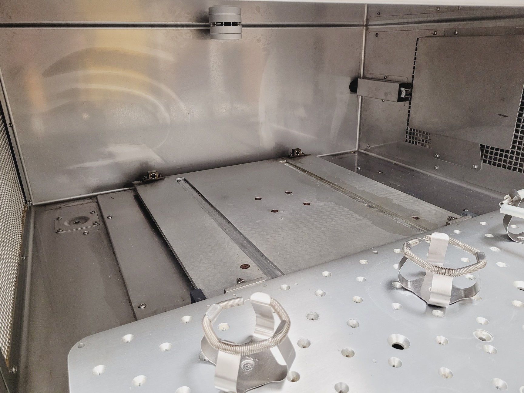 Image of Thermo Scientific MAXQ 8000 SHKE8000-1CE Incubated Stackable Shaker