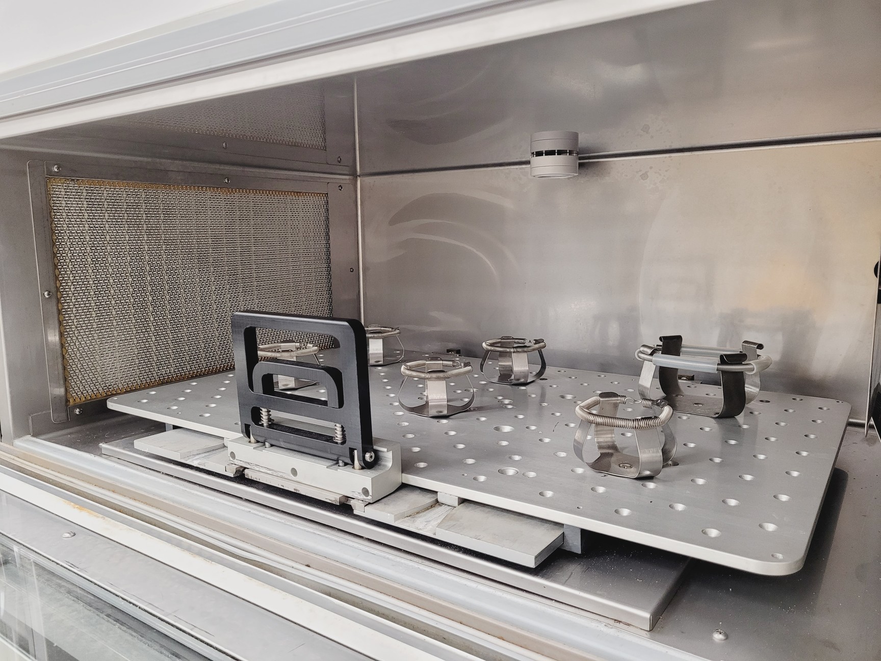 Image of Thermo Scientific MAXQ 8000 SHKE8000-1CE Incubated Stackable Shaker