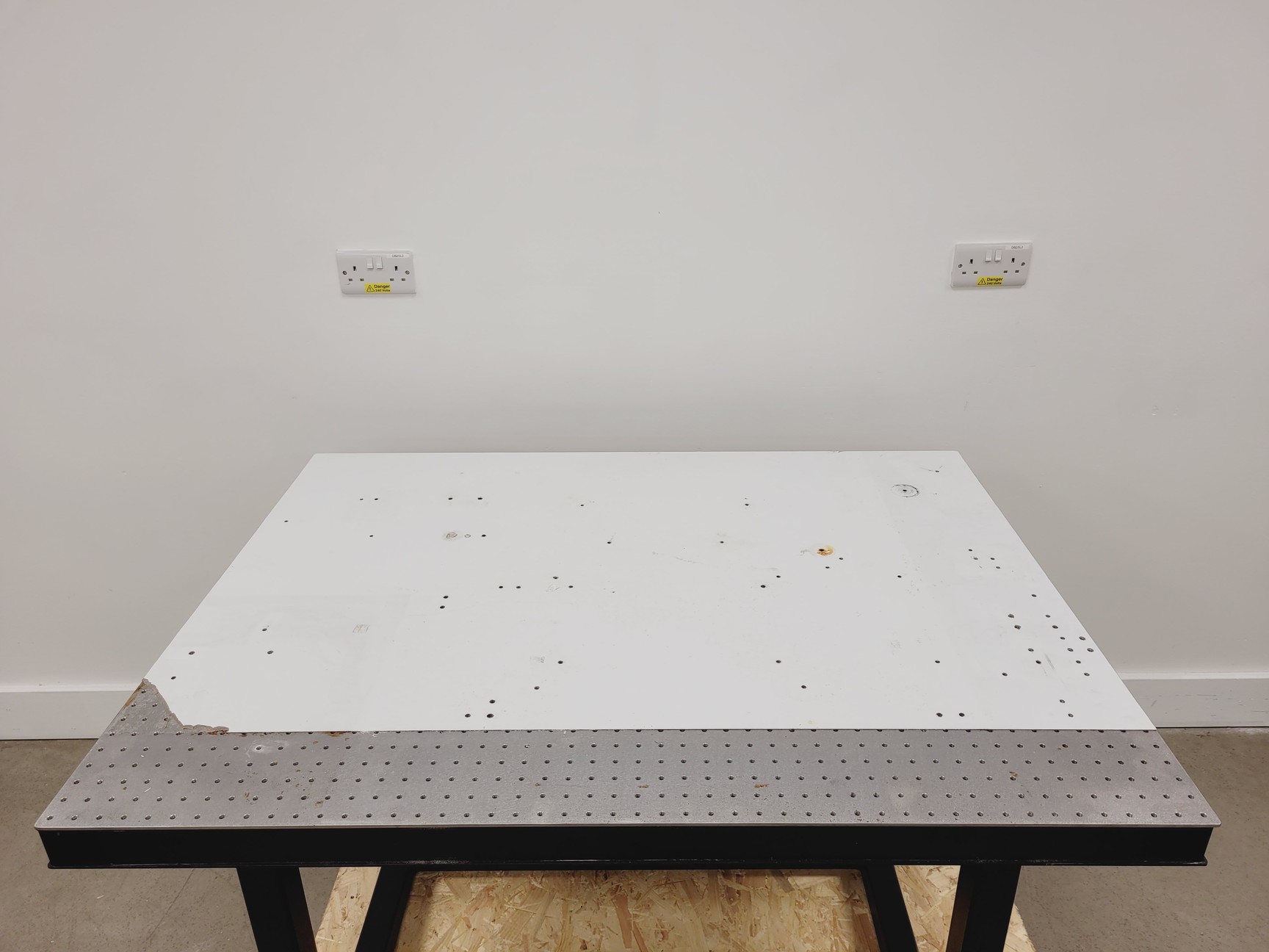 Image of MoFlo Optics Bench Dako 2007 Imperial