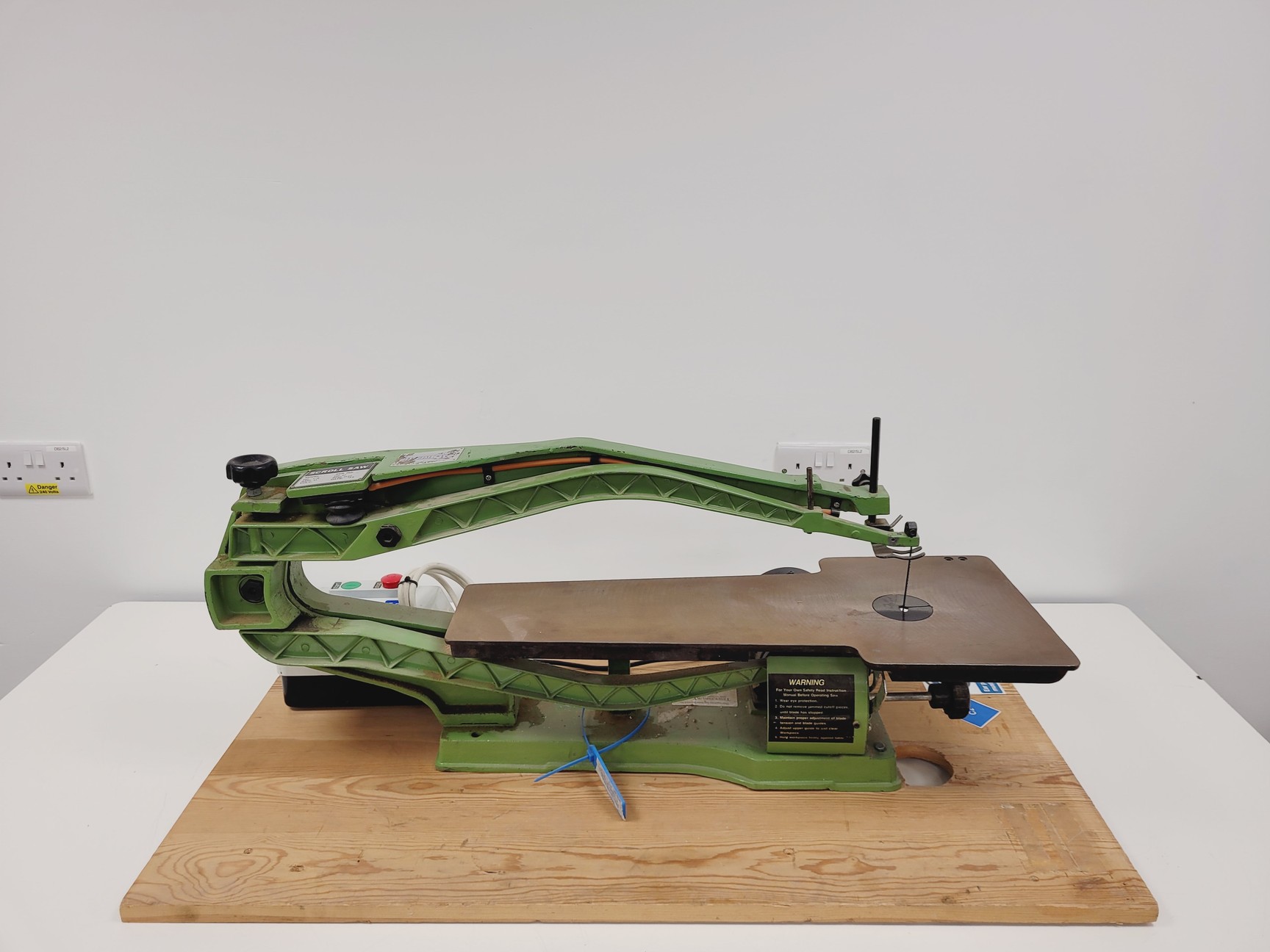 Image of Woodwise PW-26 Scroll Saw 1992
