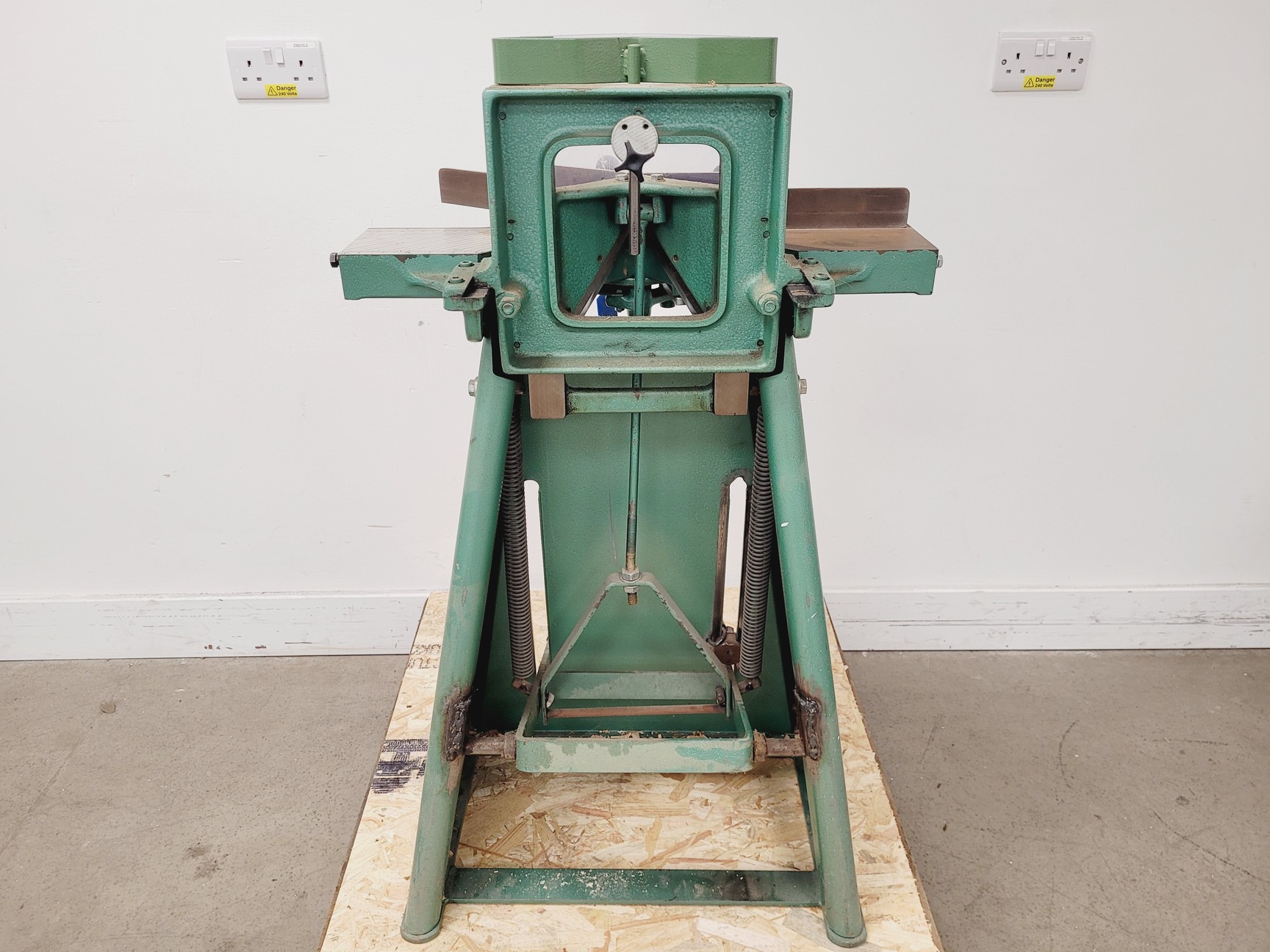 Image of Morso Mitre Guillotine