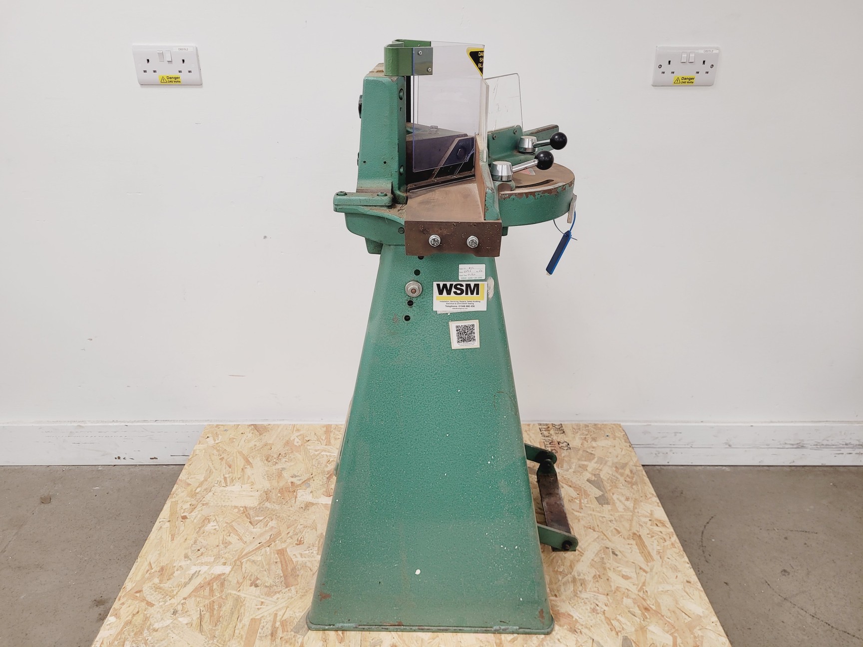 Image of Morso Mitre Guillotine