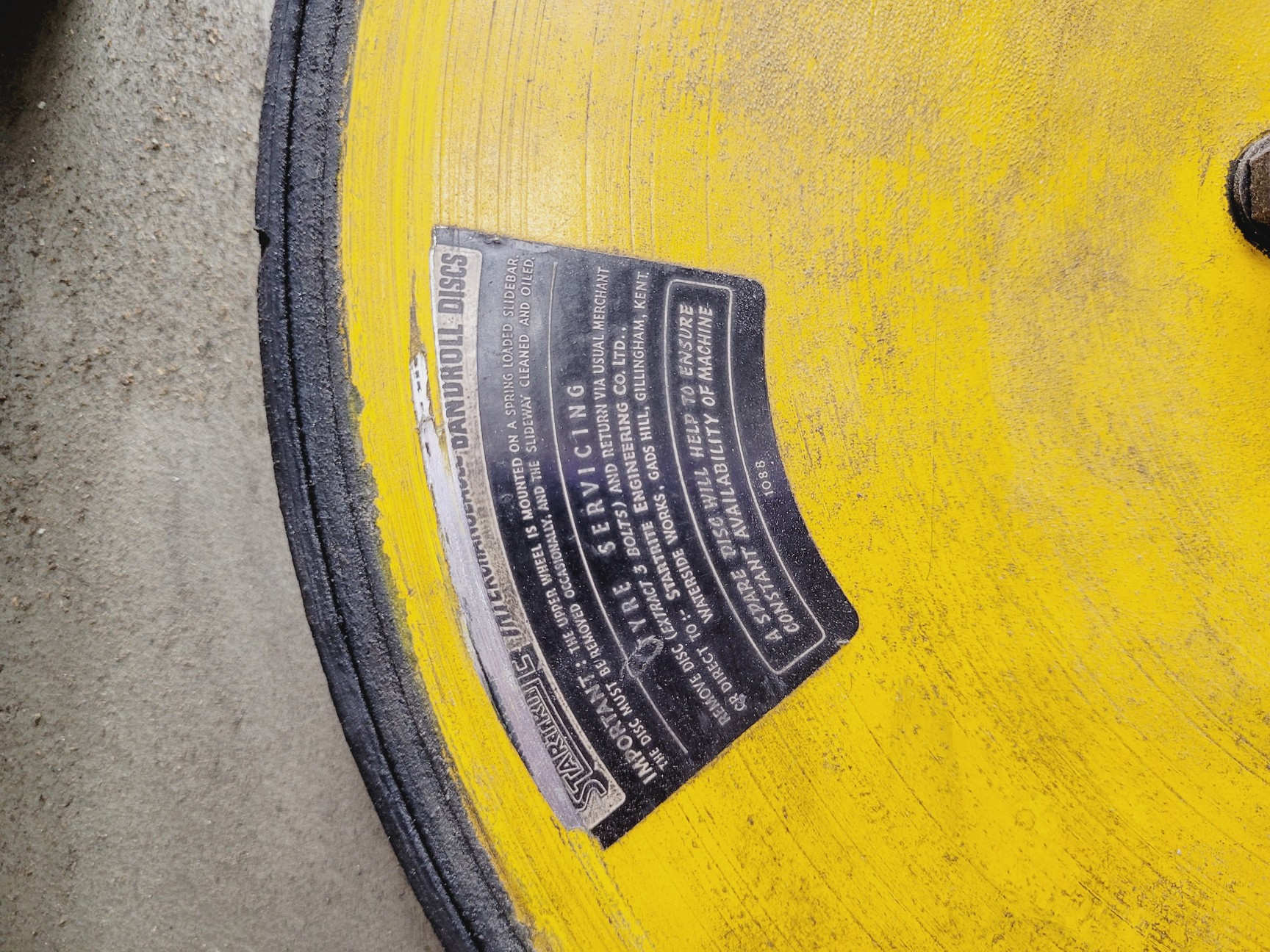 Image of Startrite 314H Vertical Bandsaw 152x91x184 cm LxWxH 