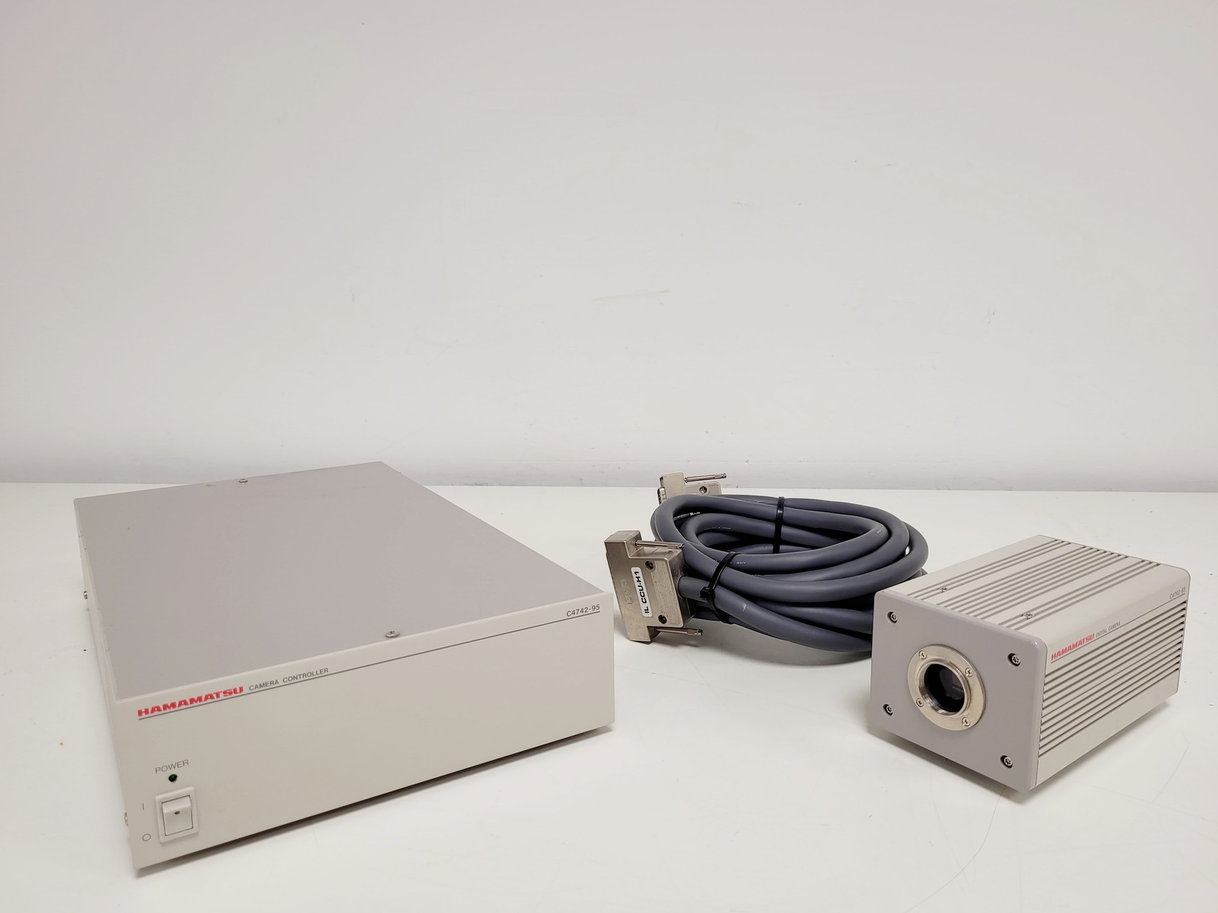Image of Hamamatsu C4742-95/C4742-96-12G04 Digital Camera & Controller Firewire