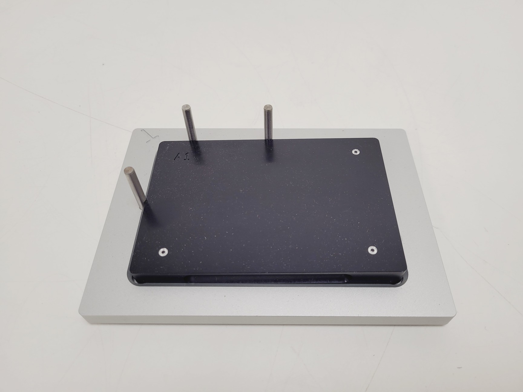 Image of SPTLabTech Mosquito LCP Liquid Handling System with Humidity Chamber & Software