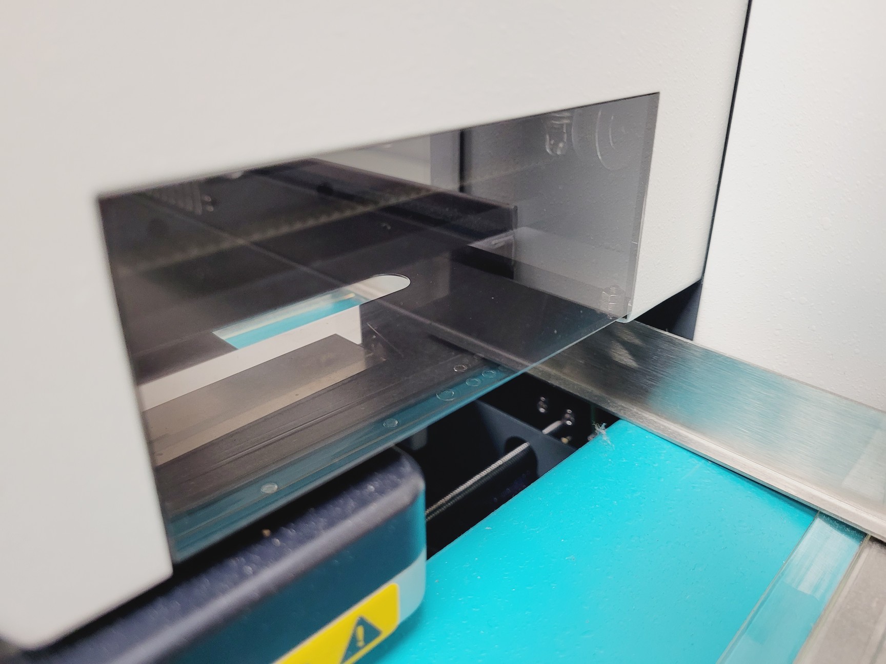 Image of SPTLabTech Mosquito LCP Liquid Handling System with Humidity Chamber & Software