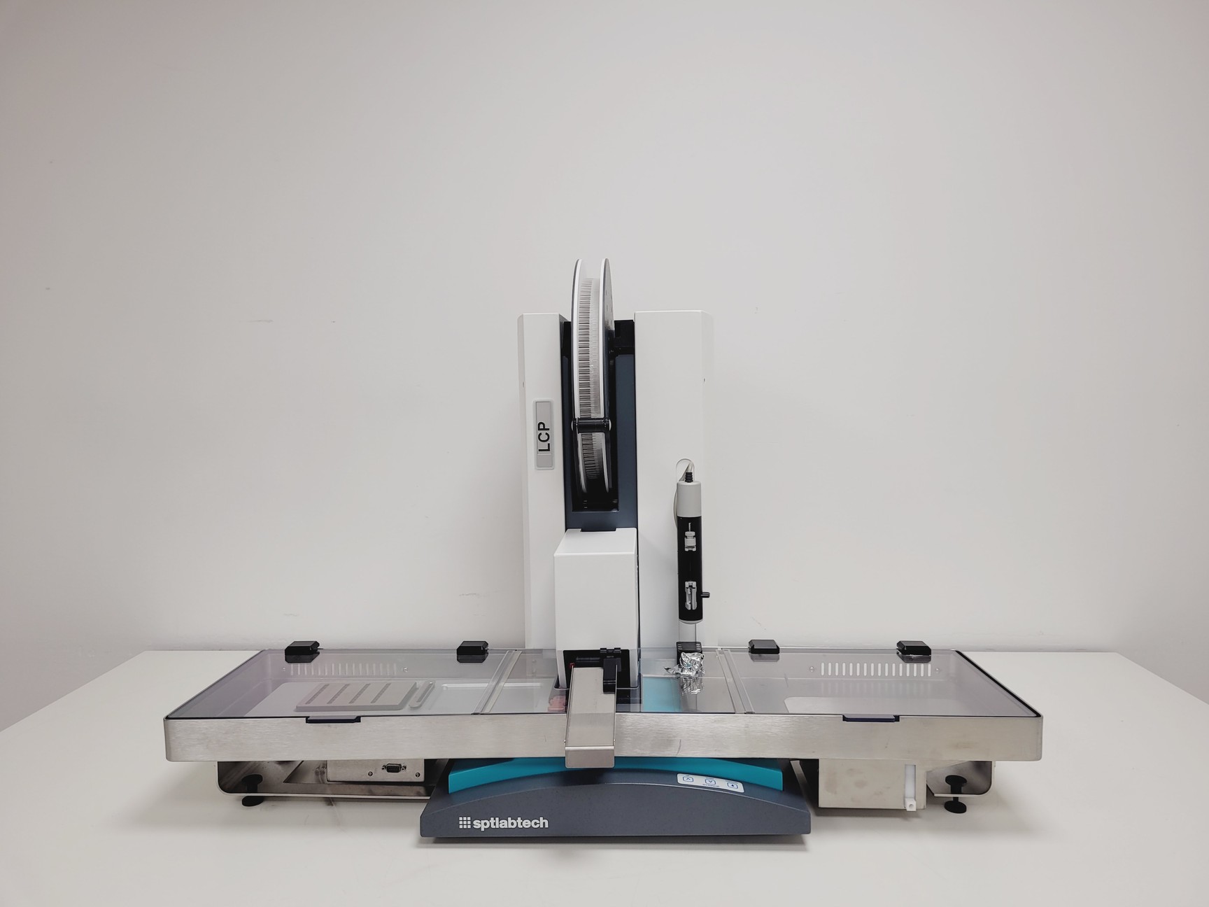 Image of SPTLabTech Mosquito LCP Liquid Handling System with Humidity Chamber & Software