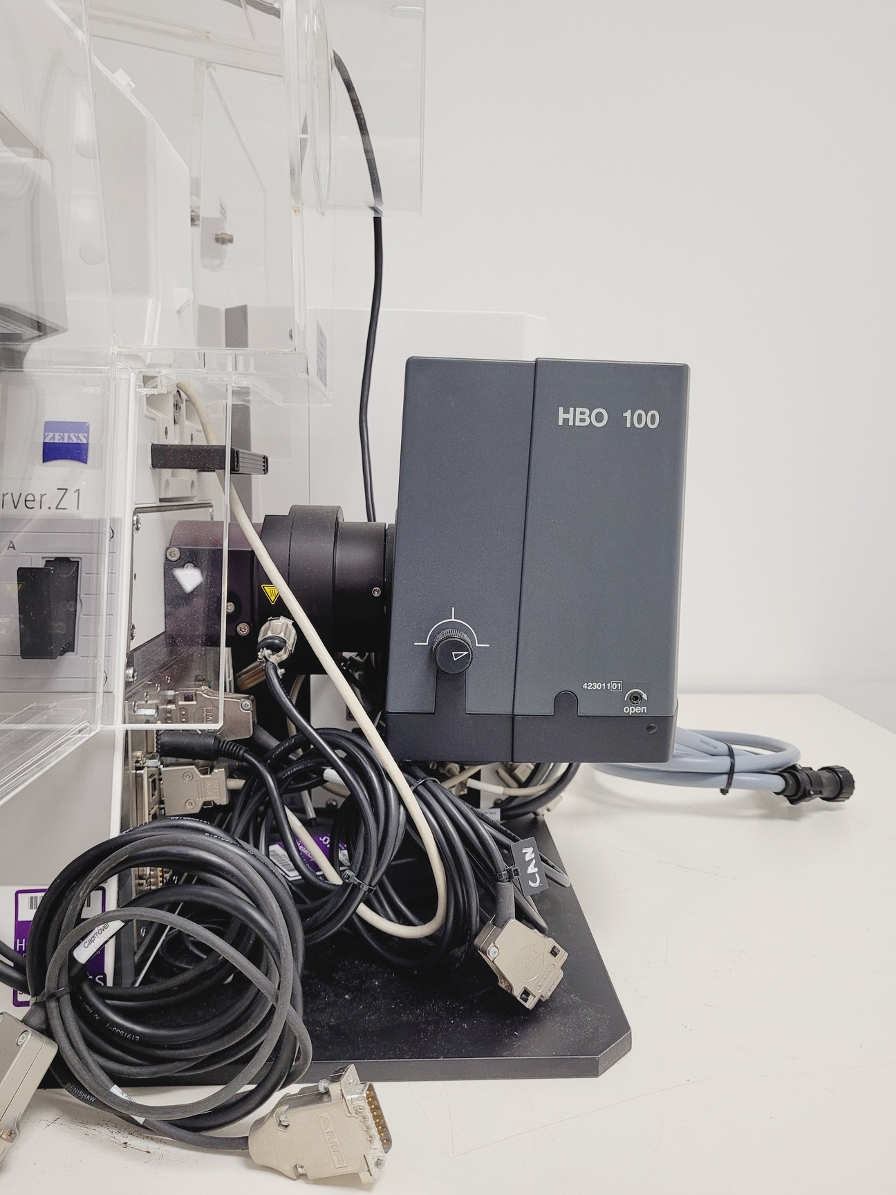 Image of Zeiss PALM Microbeam System With PC & Software