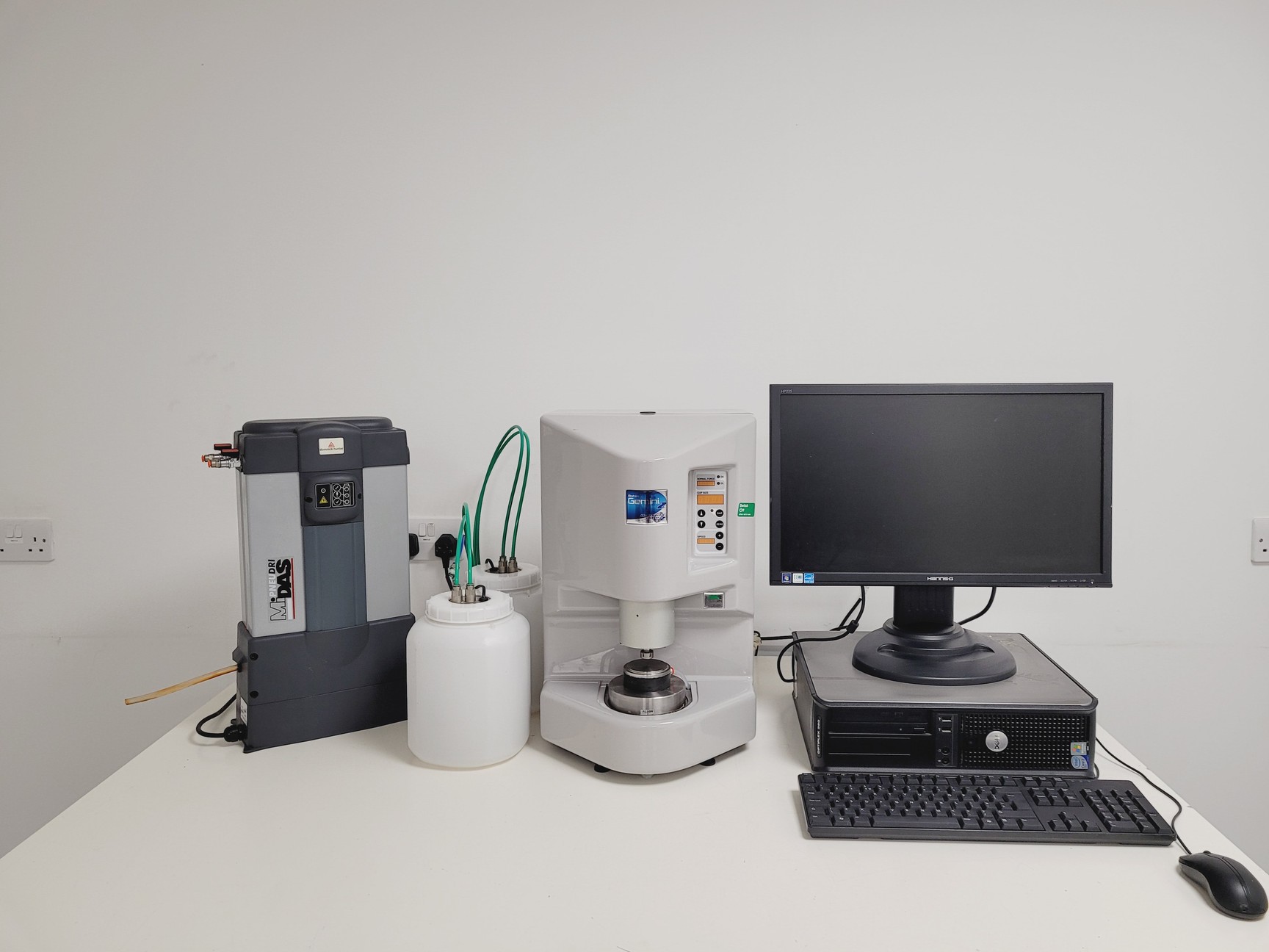 Image of Malvern Instruments Bohlin Gemini Rheometer System w/ PC & Software Lab