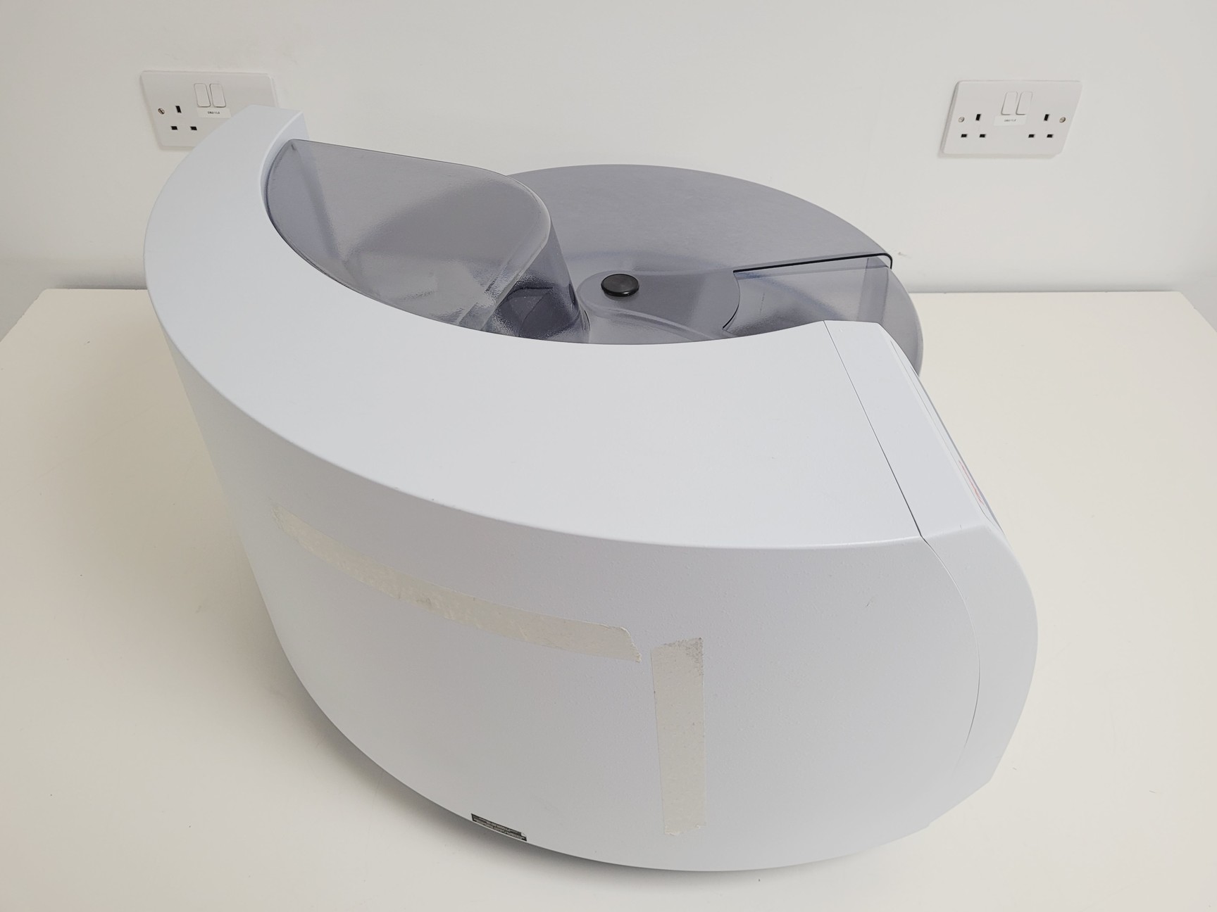 Image of Thermo Kingfisher Flex 711 Purification System (2020) Lab