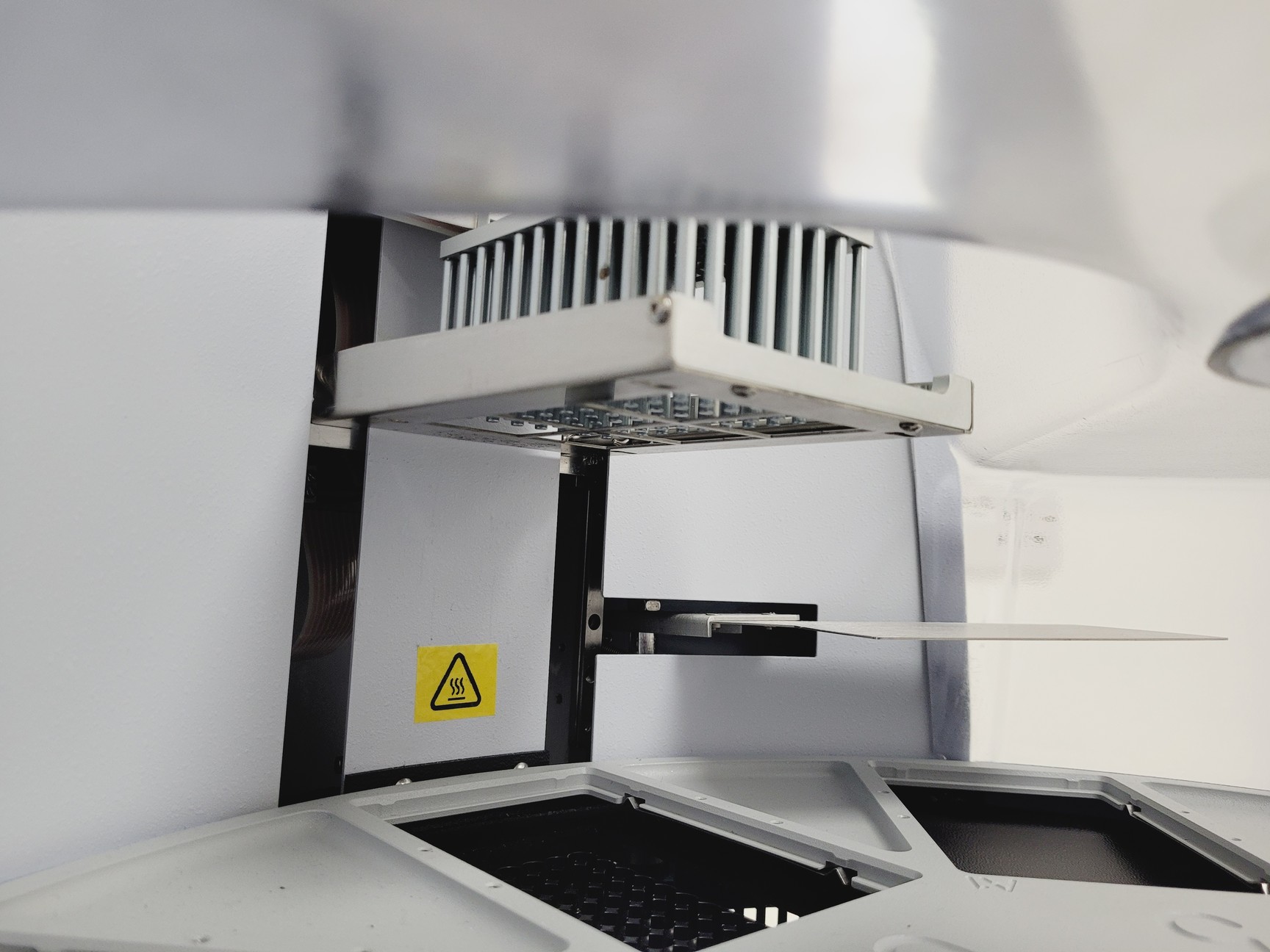 Image of Thermo Kingfisher Flex 711 Purification System (2020) Lab