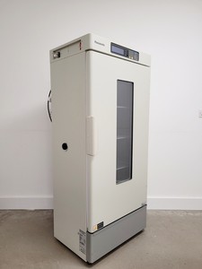 Thumbnail image of Panasonic MIR-254-PE Refrigerated Incubator Lab