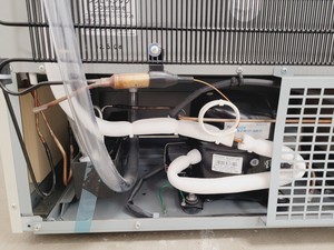 Thumbnail image of Panasonic MIR-254-PE Refrigerated Incubator Lab