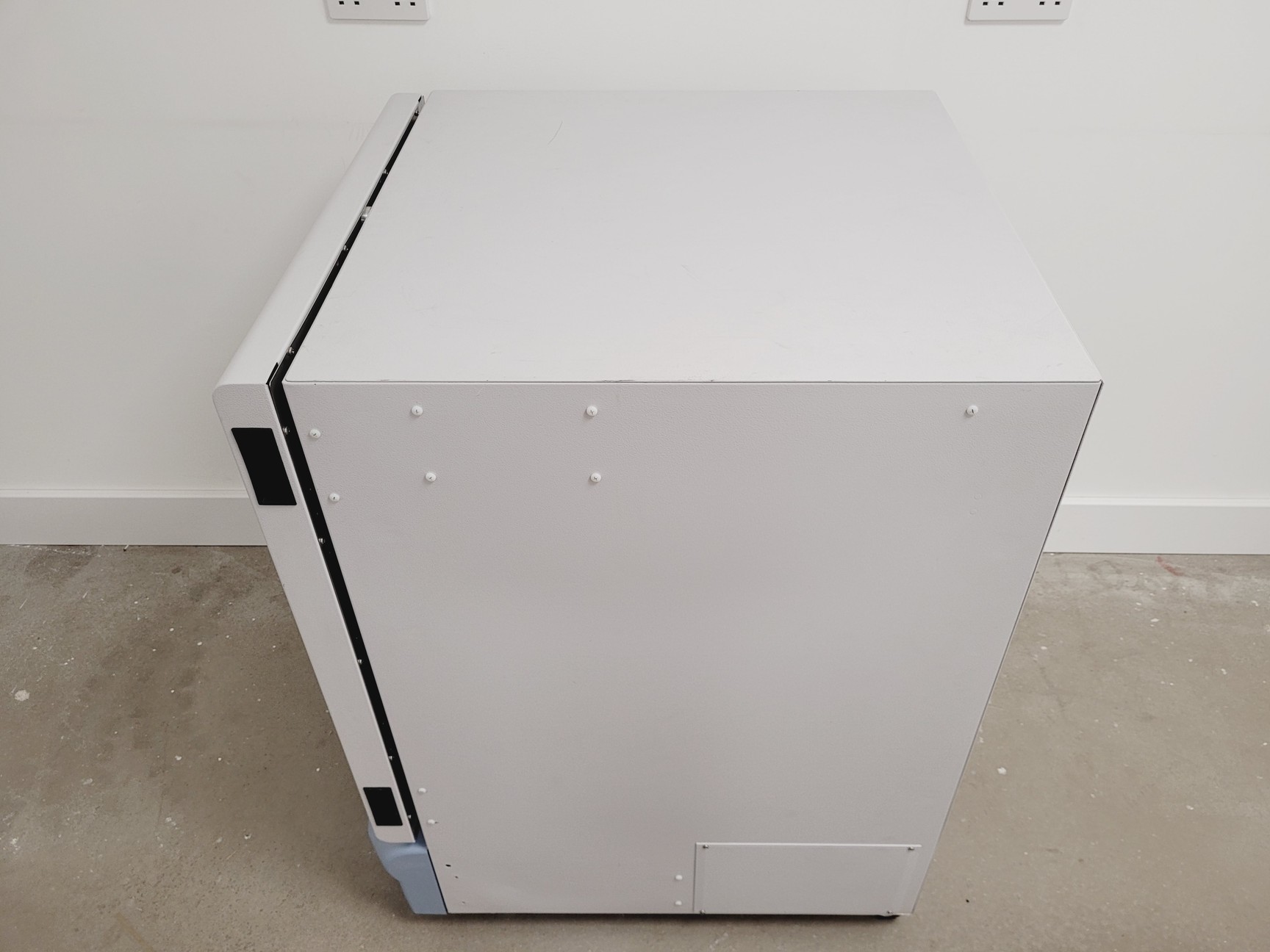 Image of Thermo Scientific MaxQ 6000 SHKE6000-1CE Shaking Incubator
