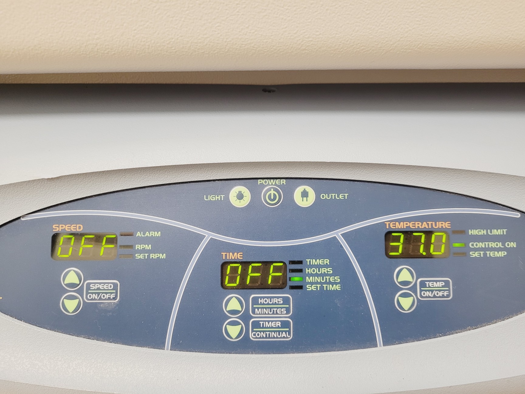 Image of Thermo Scientific MaxQ 6000 SHKE6000-1CE Shaking Incubator