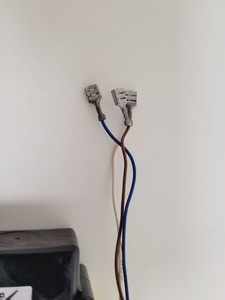 Thumbnail image of LASOS LGK 7512 PF 594nm Laser with LGN7460A PSU Spares/Repair 