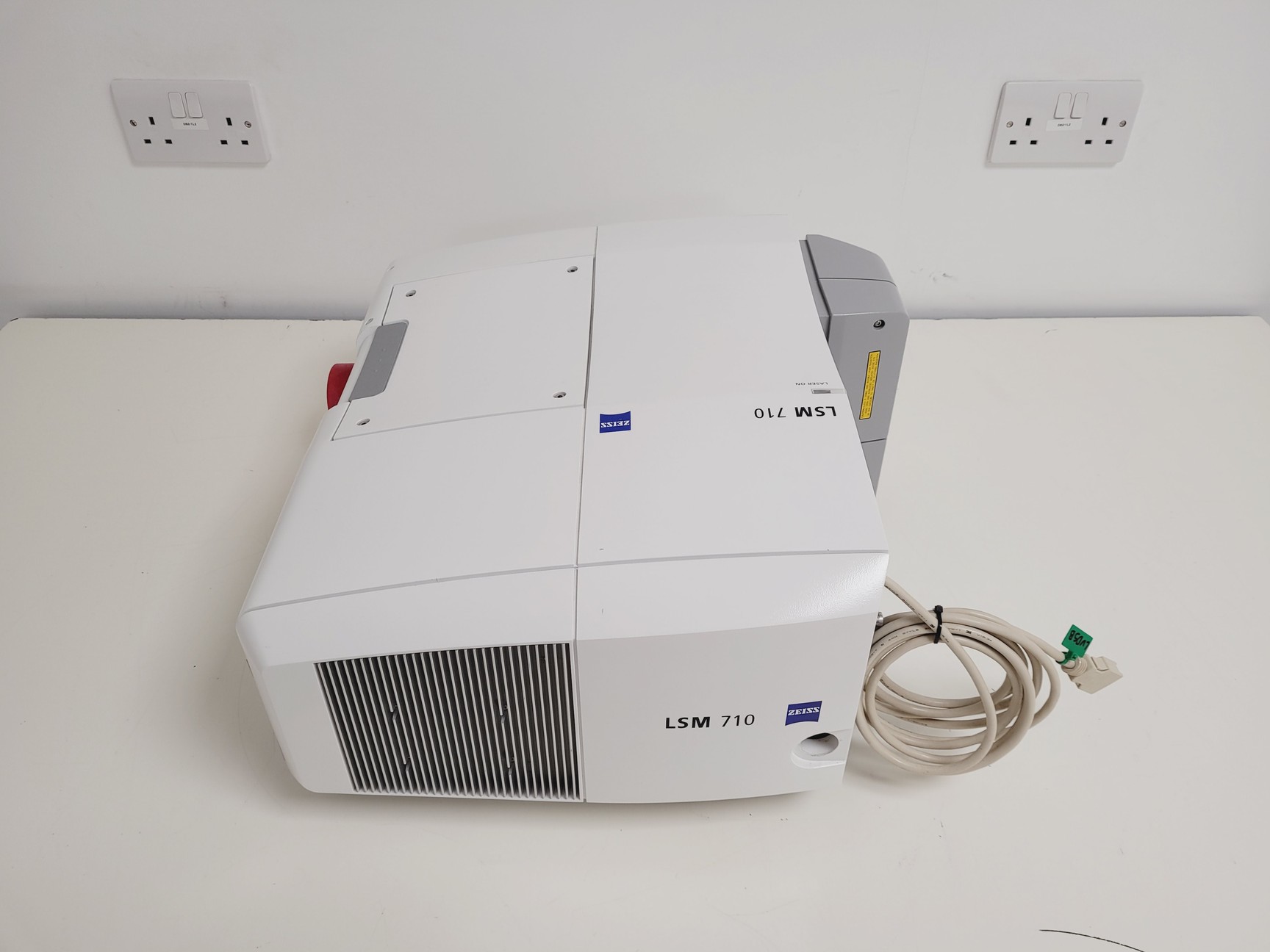 Image of Zeiss LSM 710 Confocal Laser Scan Head Quasar 3CH Microscopy 2020 Lab