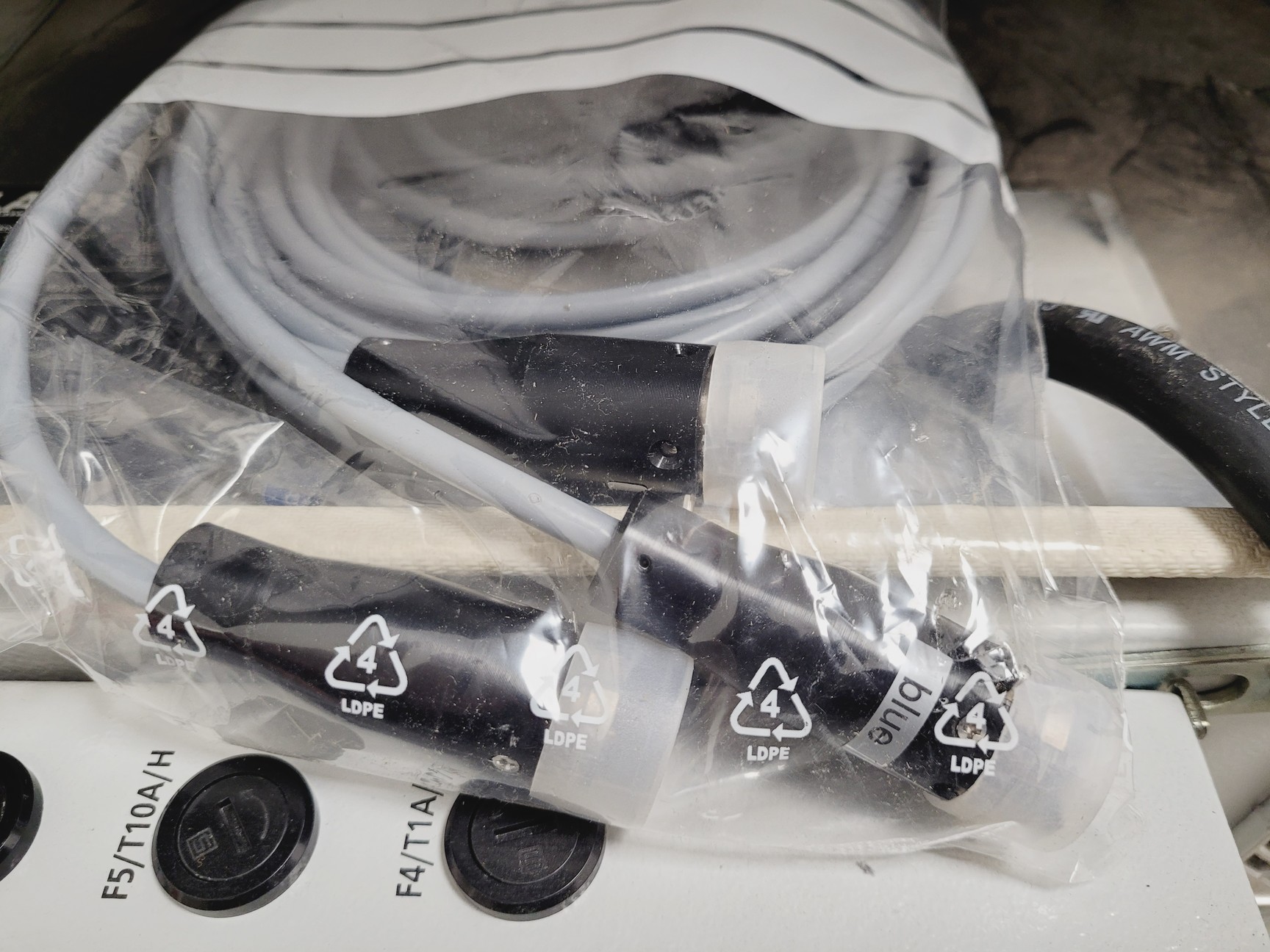 Image of Zeiss LSM 710 ECU Box With 3 x Lasers (Red, Green & Blue) Lab