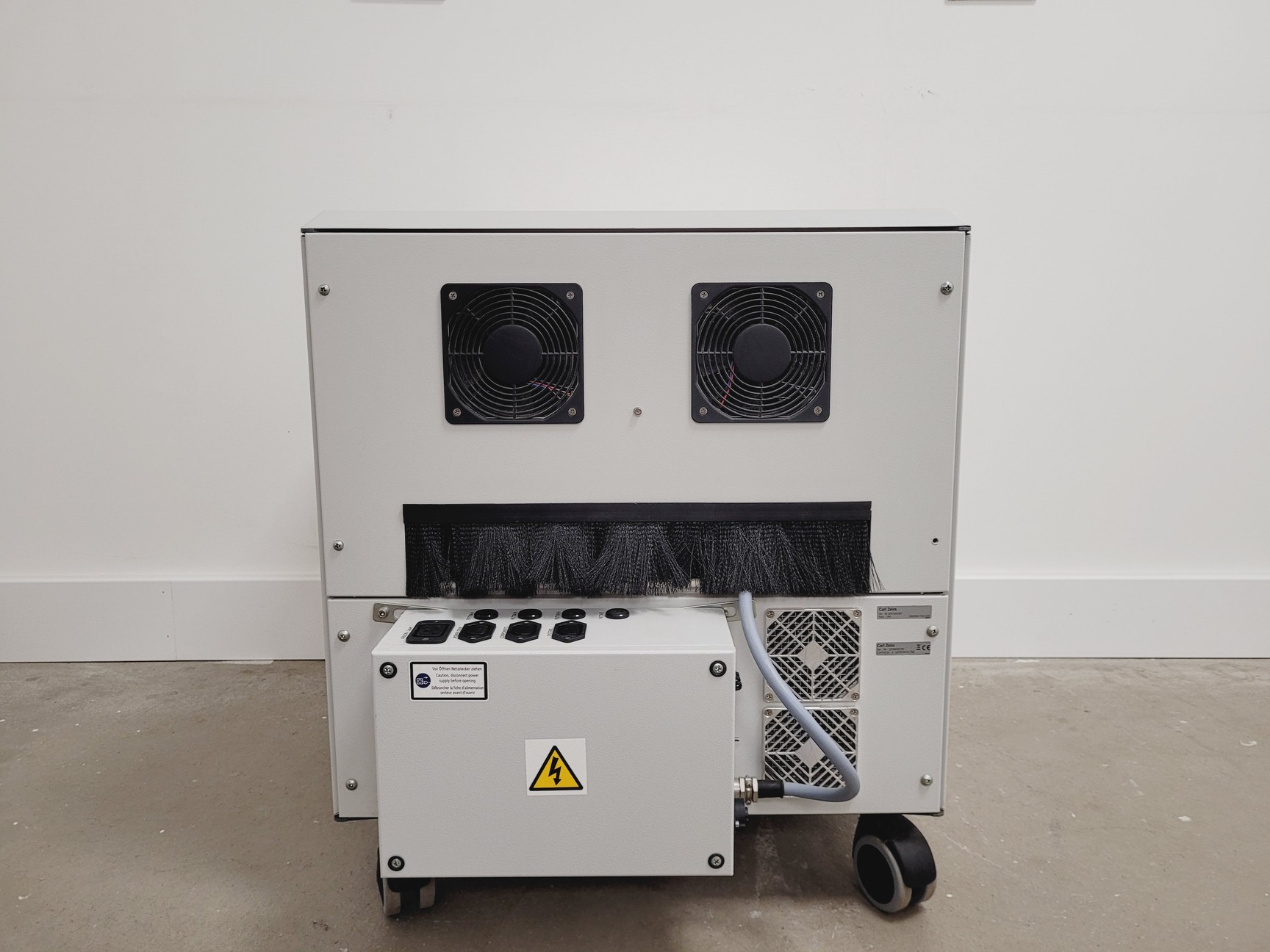 Image of Zeiss LSM 710 ECU Box With 3 x Lasers (Red, Green & Blue) Lab