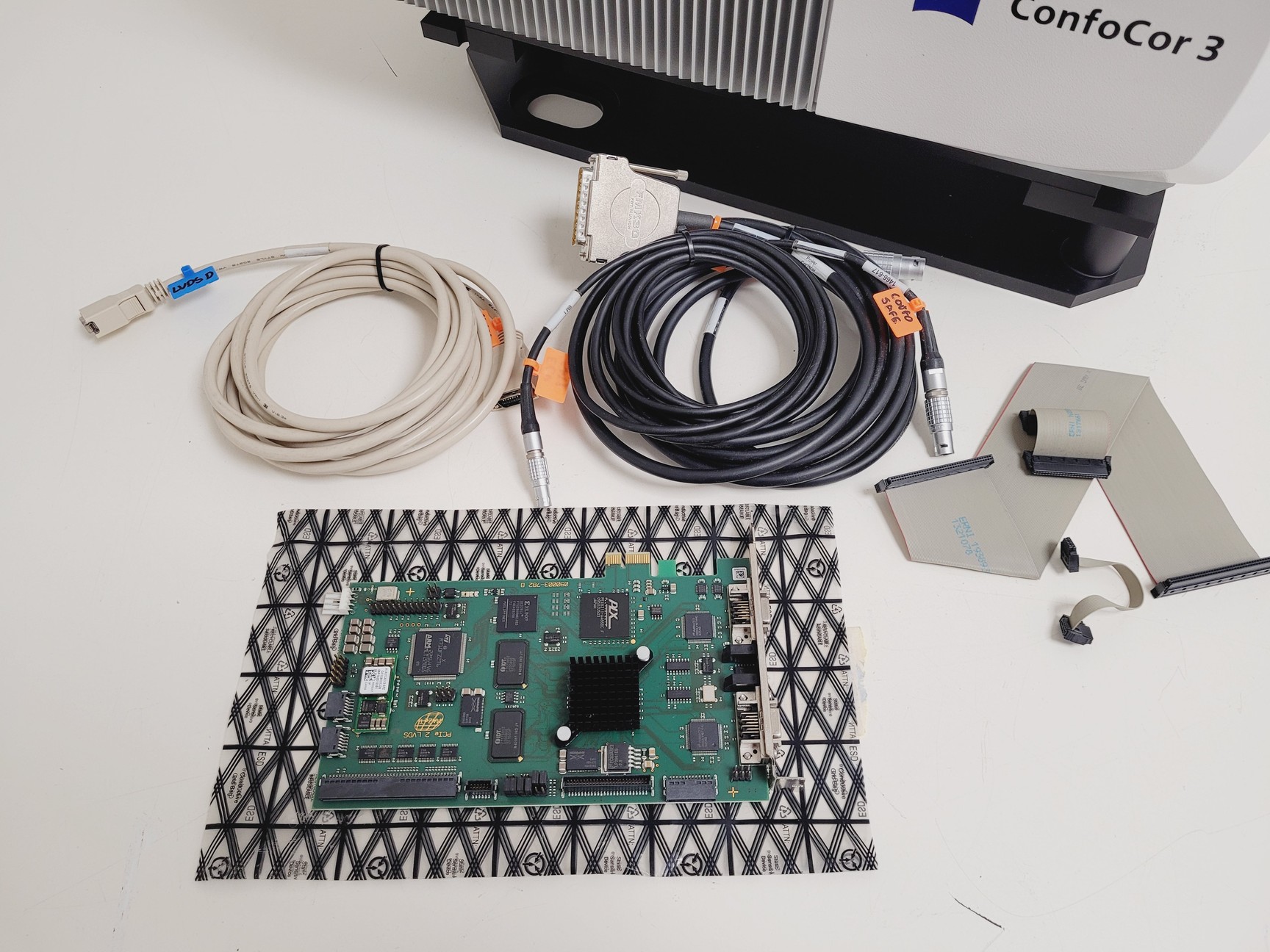 Image of Zeiss ConfoCor 3 Basic VIS w/ PCi Card and Cables - Confocal Microscopy Lab