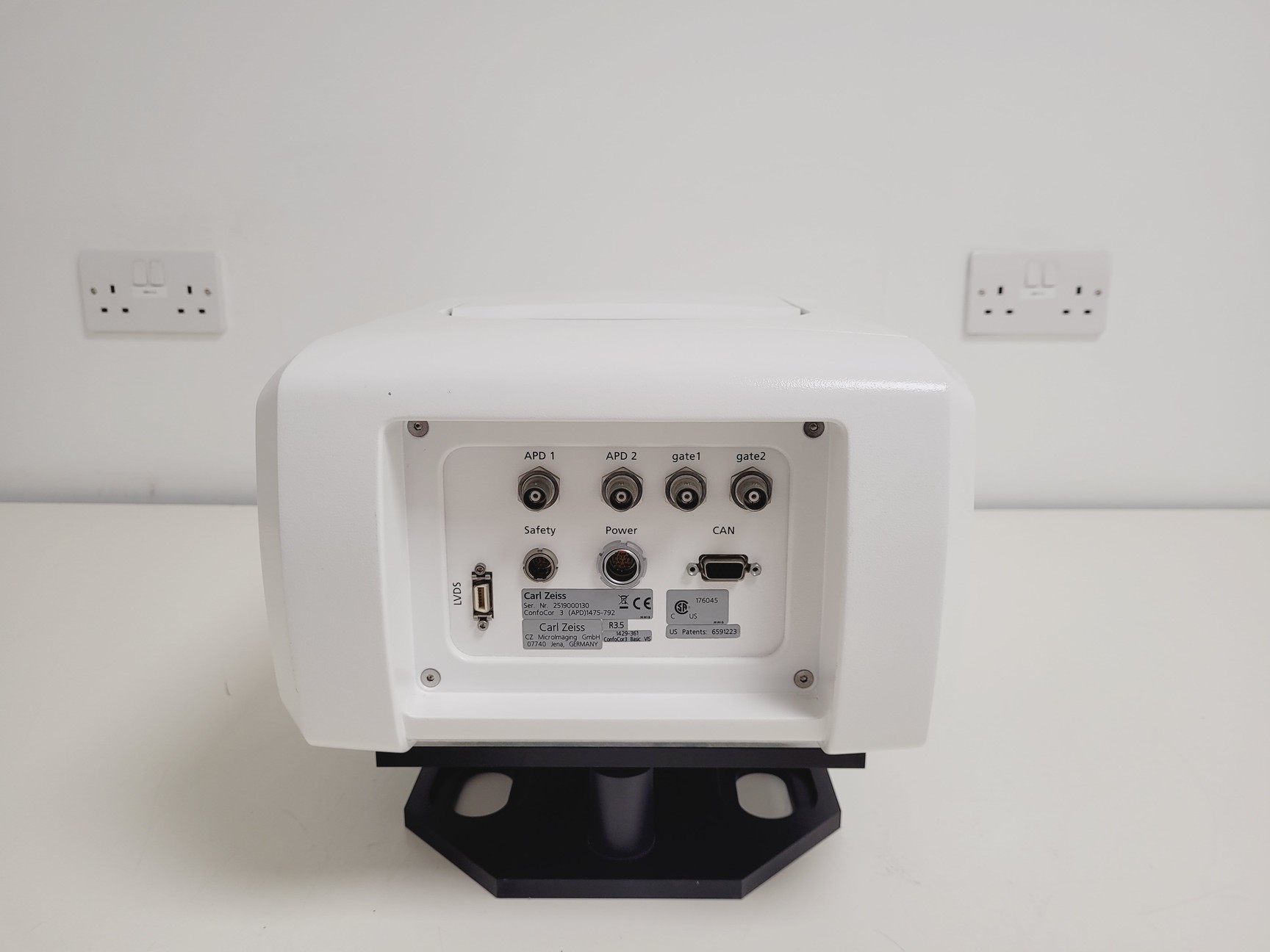 Image of Zeiss ConfoCor 3 Basic VIS w/ PCi Card and Cables - Confocal Microscopy Lab