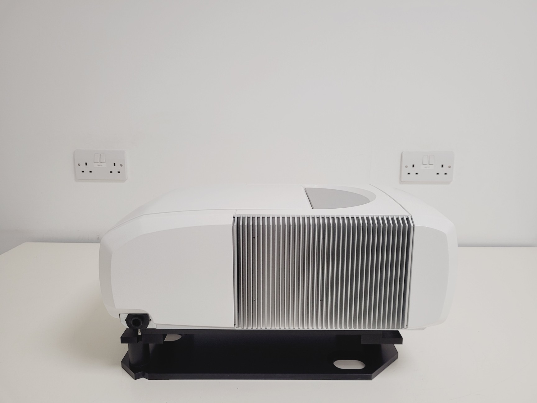 Image of Zeiss ConfoCor 3 Basic VIS w/ PCi Card and Cables - Confocal Microscopy Lab